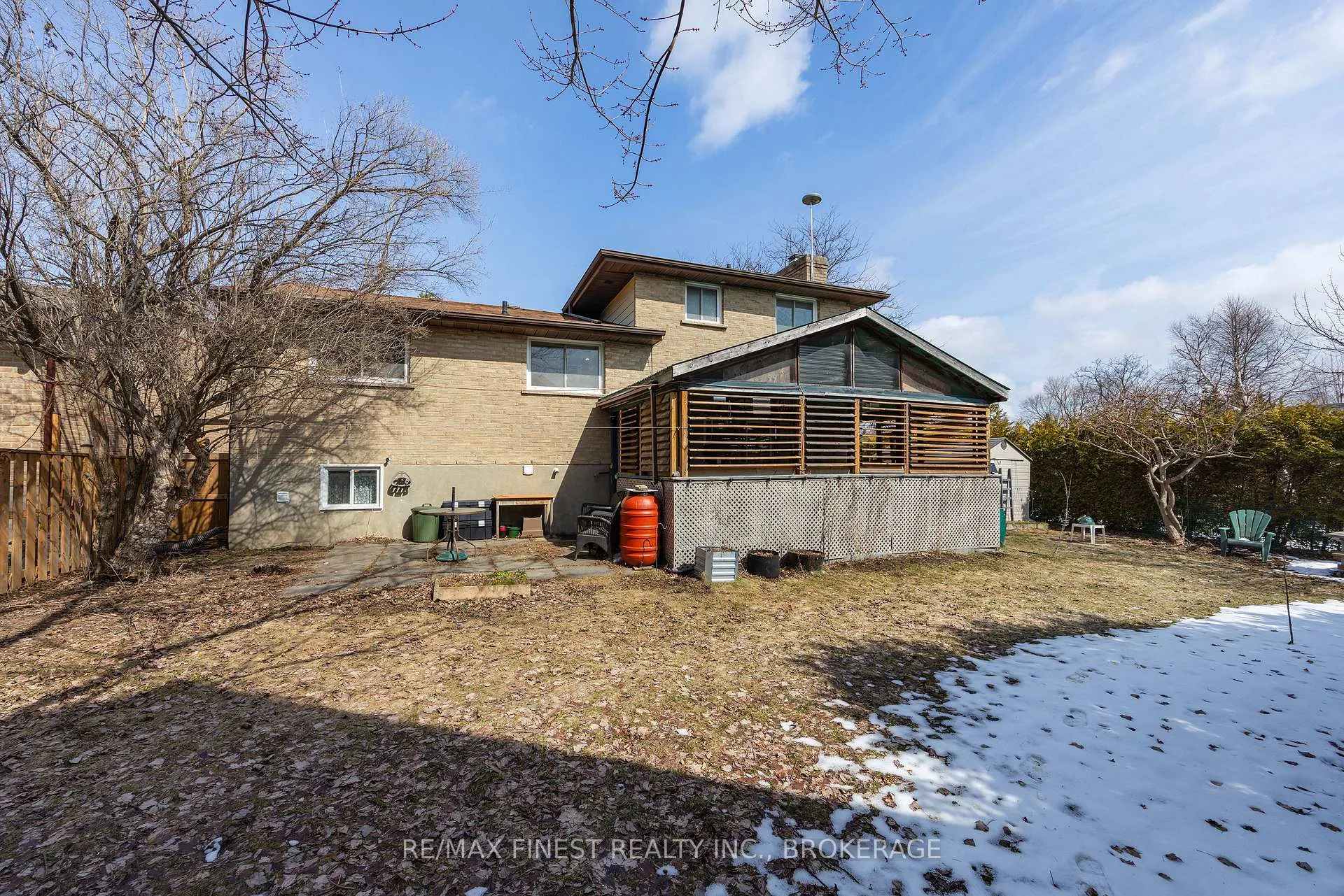 Photo 46 of 888 Sandringham Place, Kingston, North of Taylor-Kidd Blvd — HOMEH