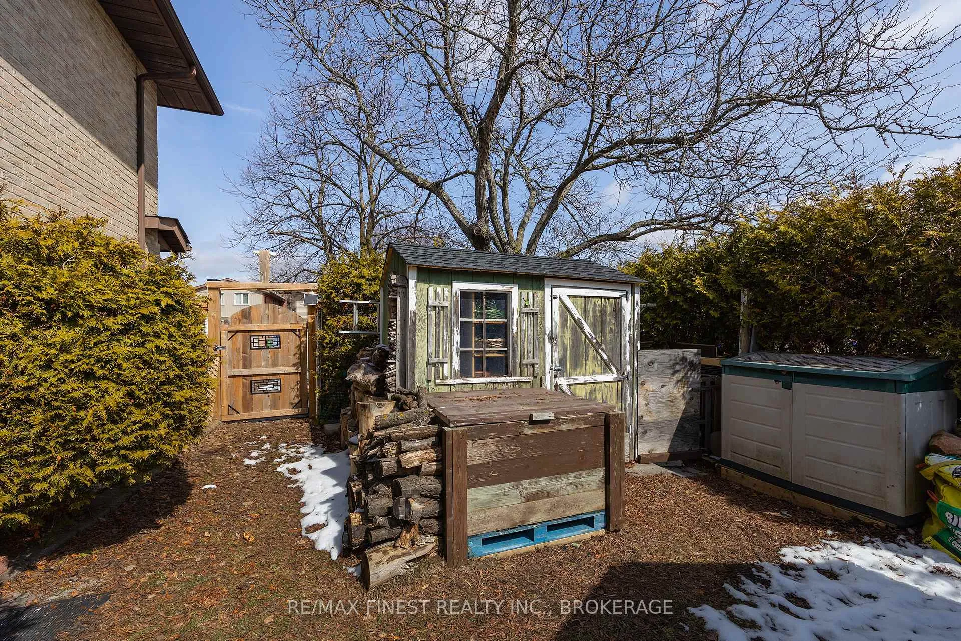 Photo 49 of 888 Sandringham Place, Kingston, North of Taylor-Kidd Blvd — HOMEH