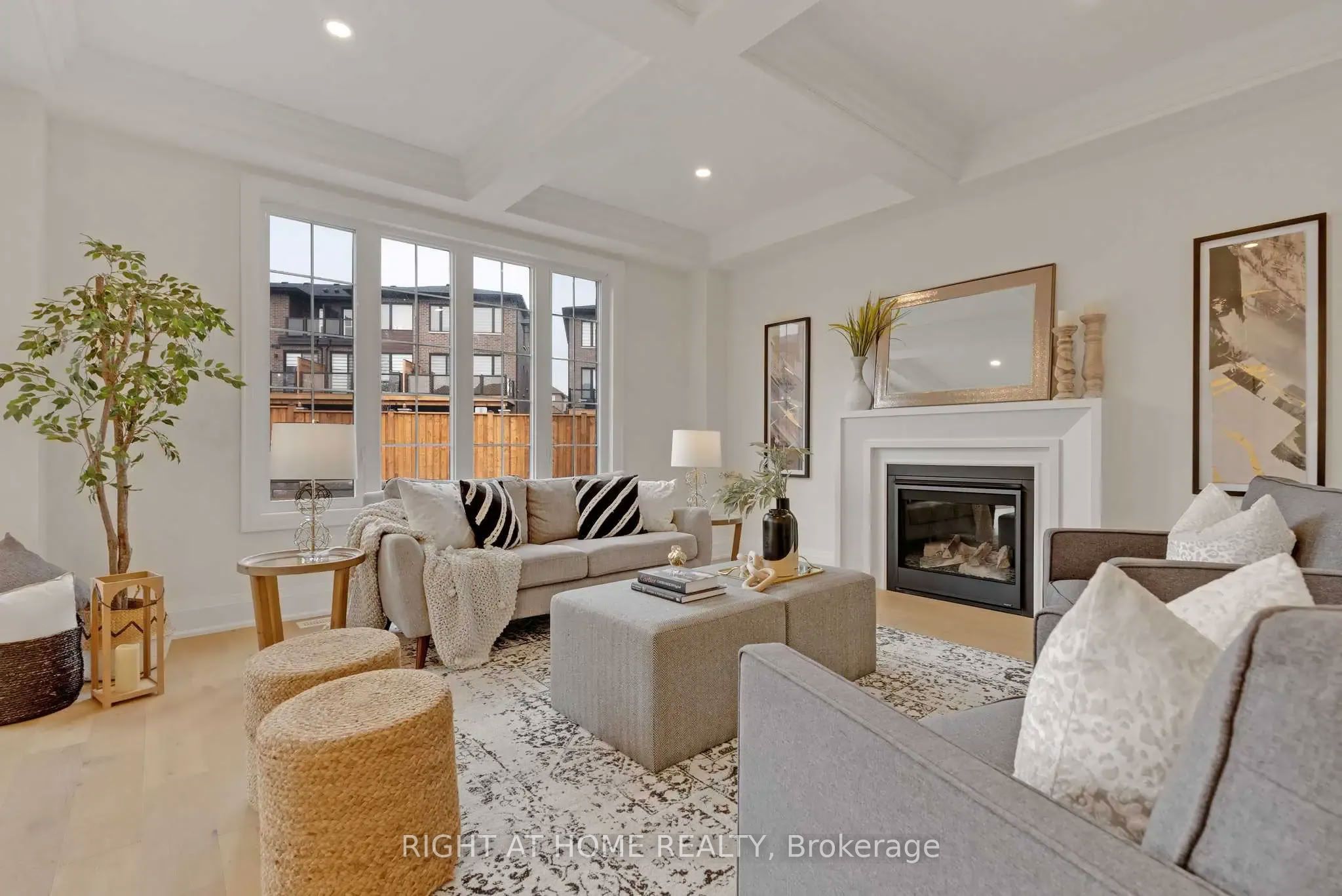 Photo 16 of 135 Courvier Crescent, Clarington, Bowmanville — HOMEH
