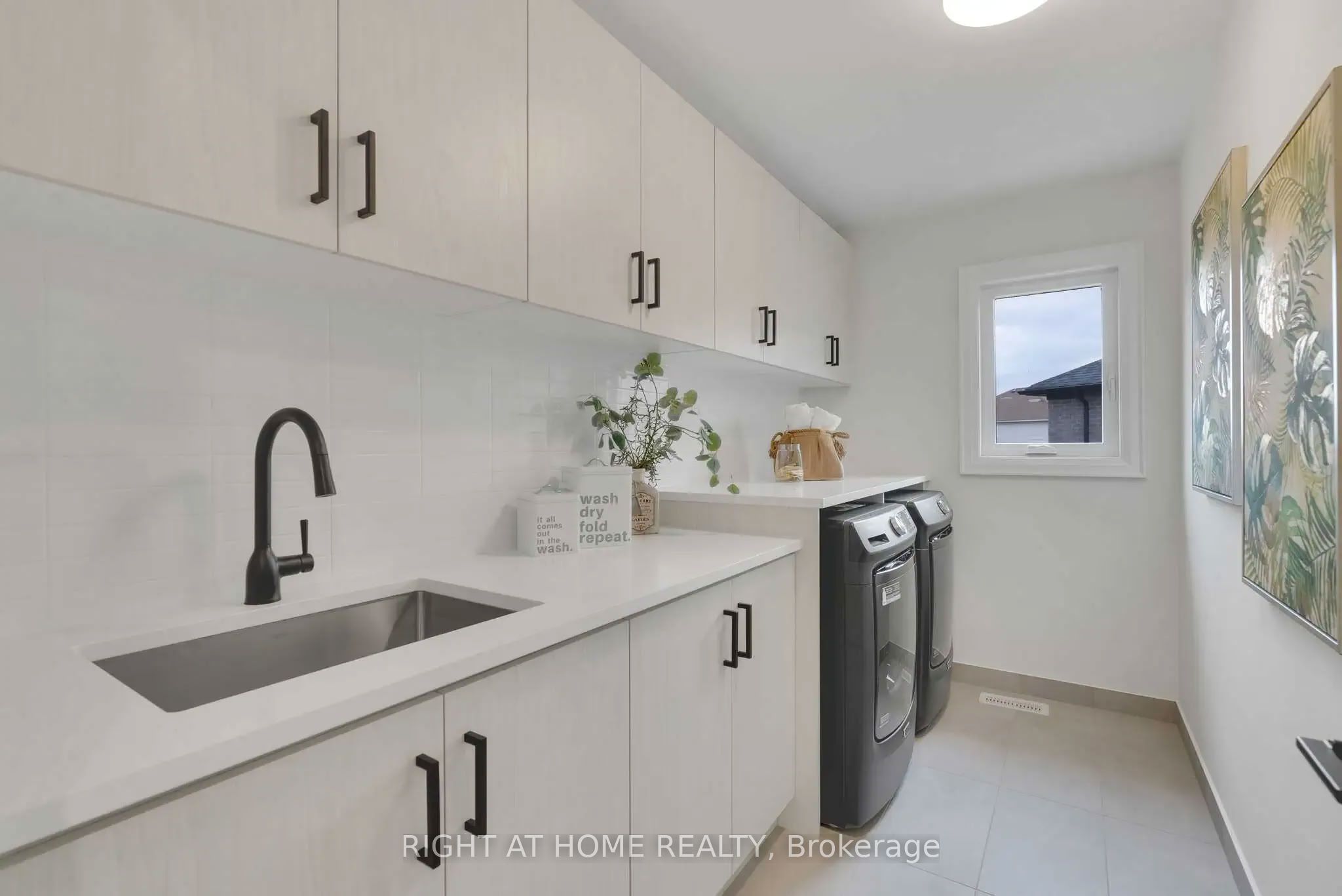 Photo 33 of 135 Courvier Crescent, Clarington, Bowmanville — HOMEH