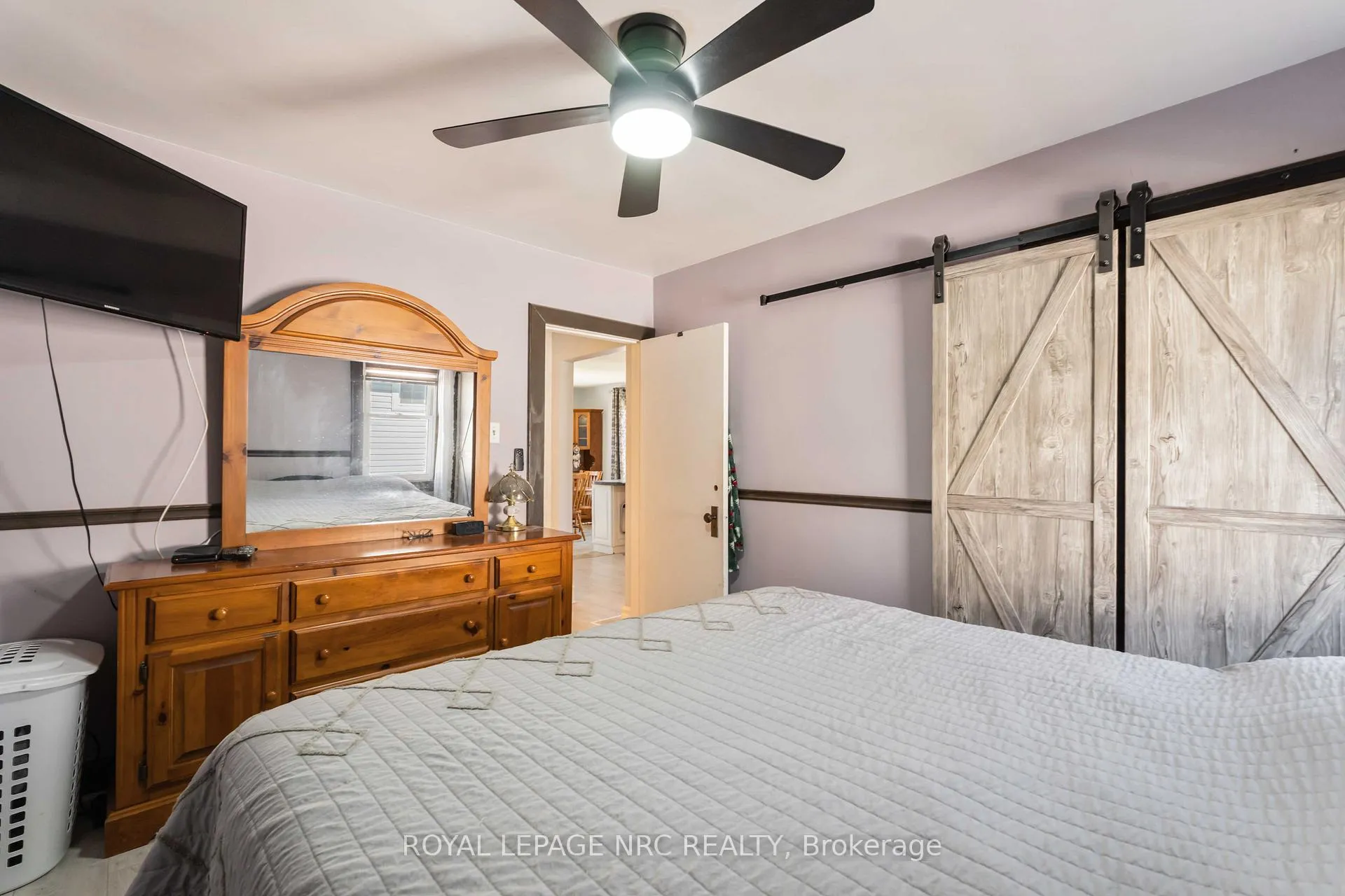 Photo 15 of 103 Clare Avenue, Port Colborne, Sugarloaf — HOMEH