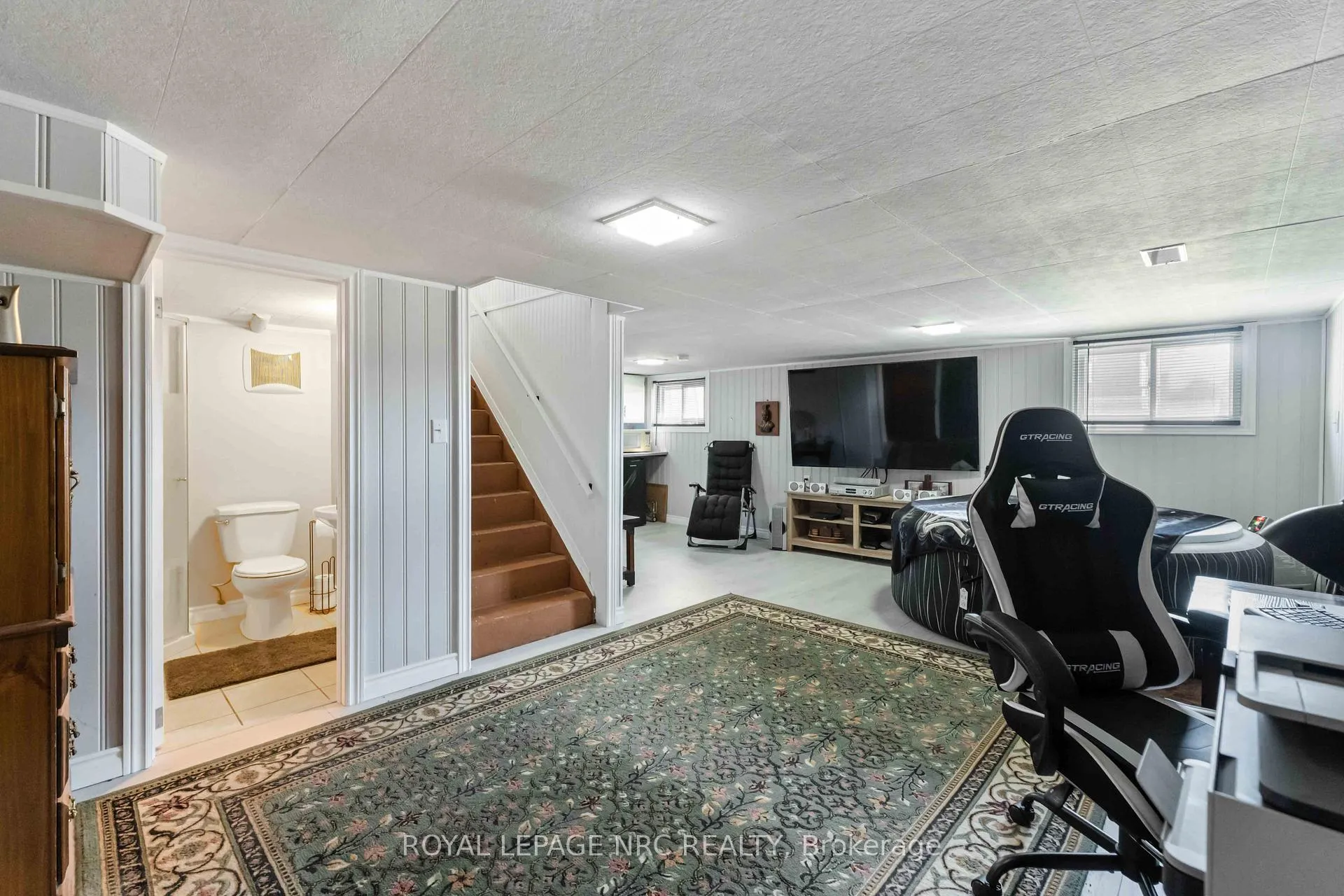 Photo 23 of 103 Clare Avenue, Port Colborne, Sugarloaf — HOMEH