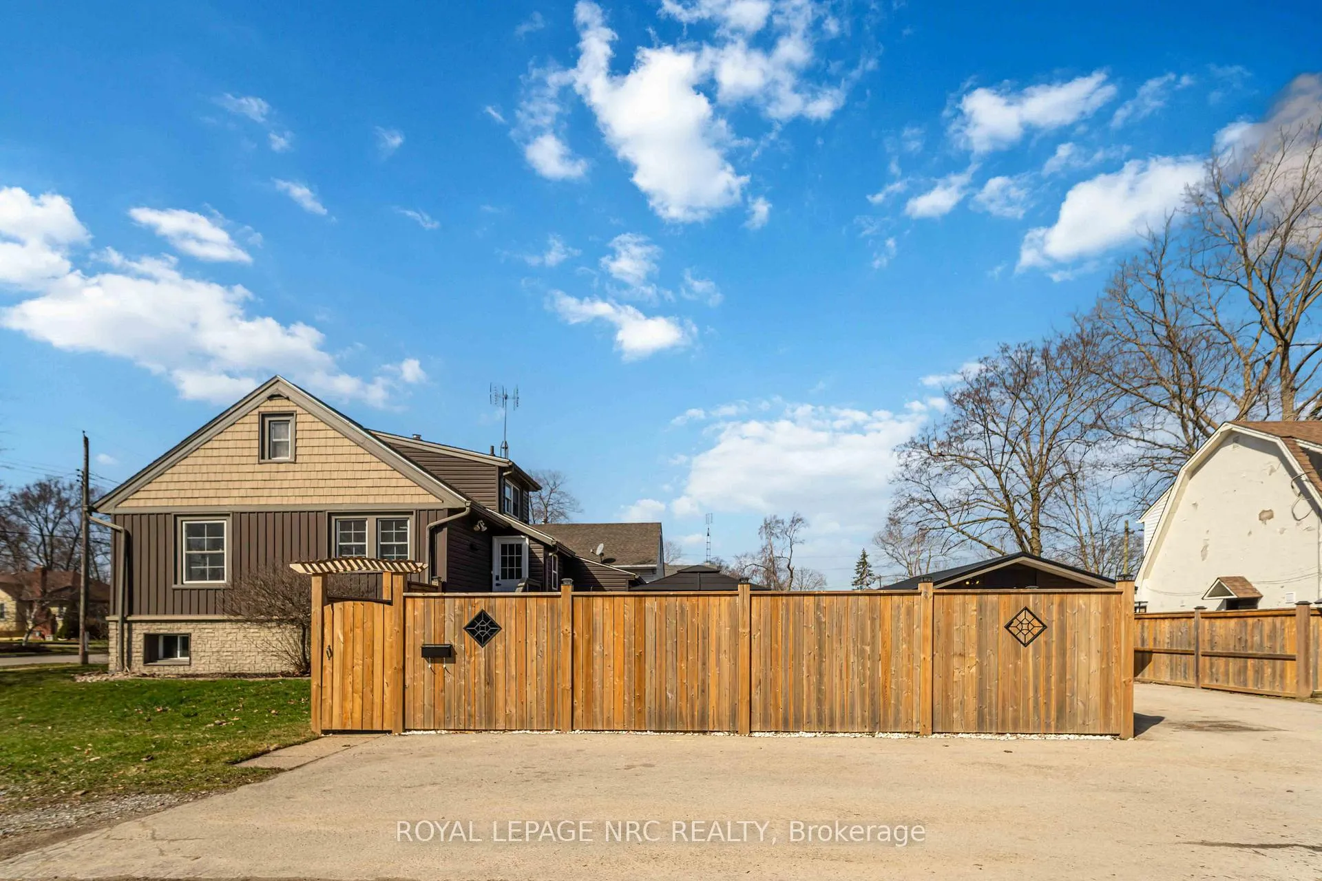 Photo 37 of 103 Clare Avenue, Port Colborne, Sugarloaf — HOMEH