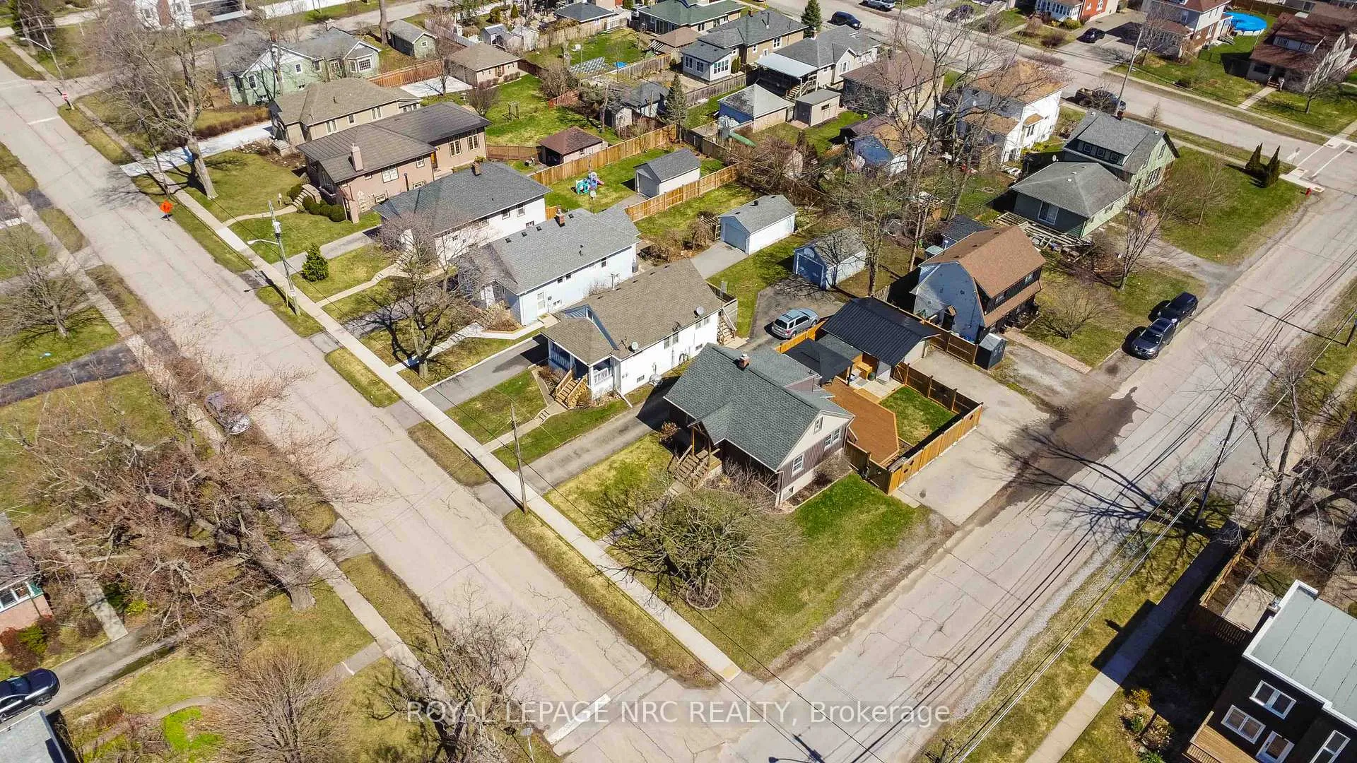 Photo 43 of 103 Clare Avenue, Port Colborne, Sugarloaf — HOMEH