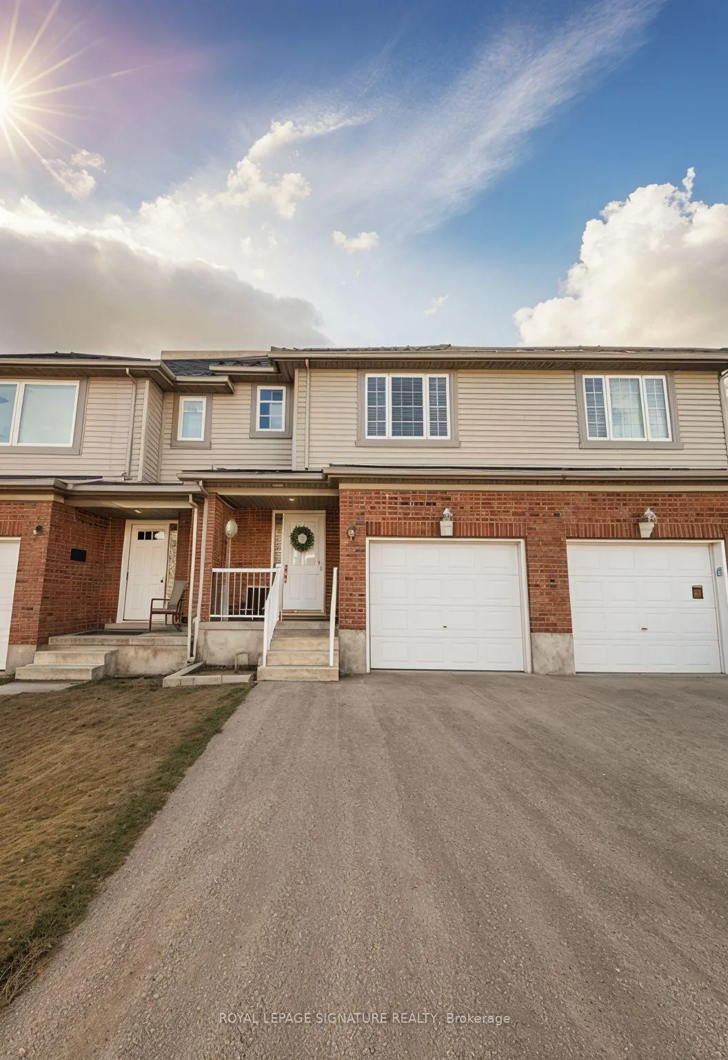 Photo 1 of 22 Curzon Crescent, Guelph, Willow West/Sugarbush/West Acres — HOMEH