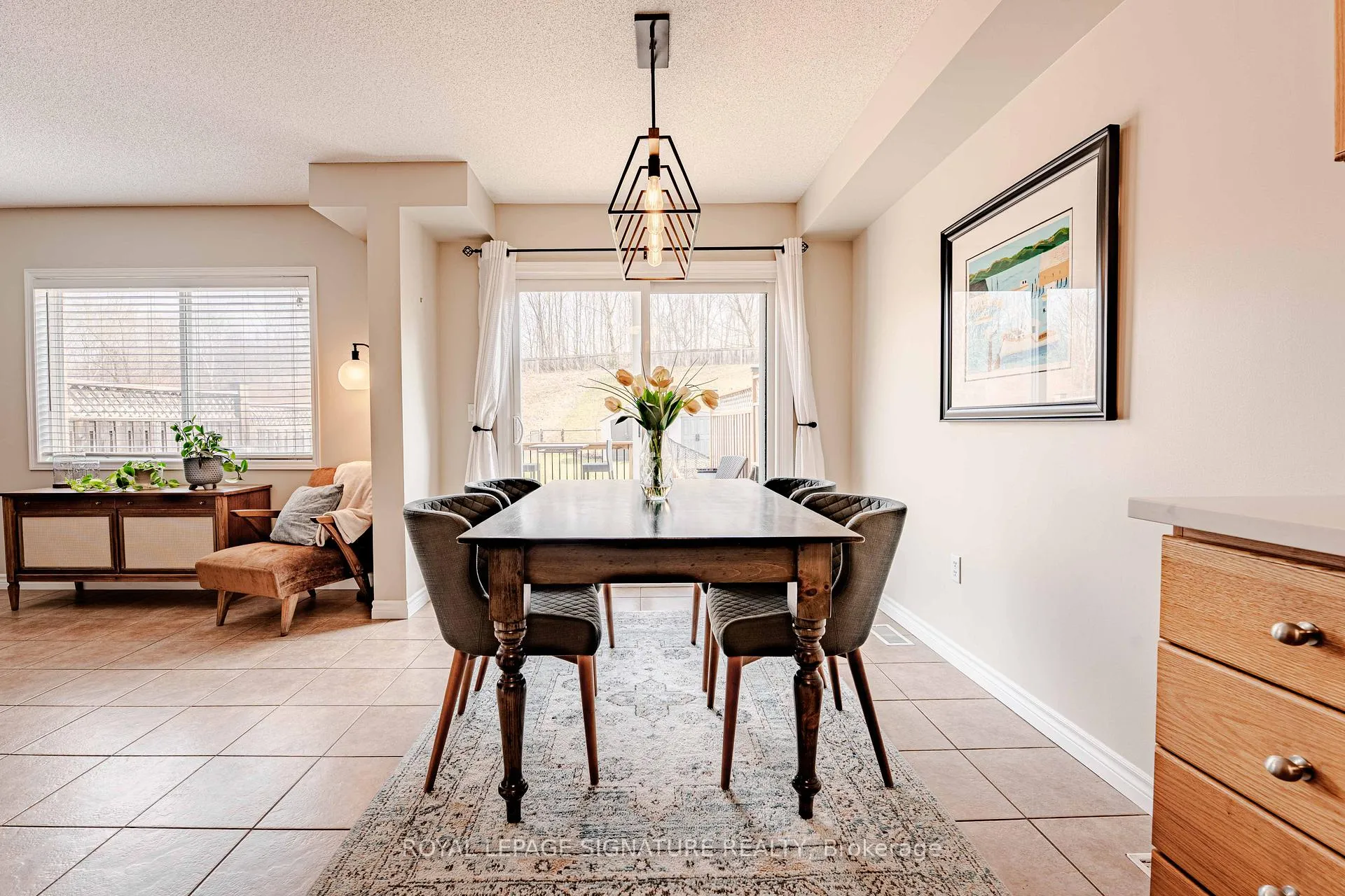 Photo 10 of 22 Curzon Crescent, Guelph, Willow West/Sugarbush/West Acres — HOMEH