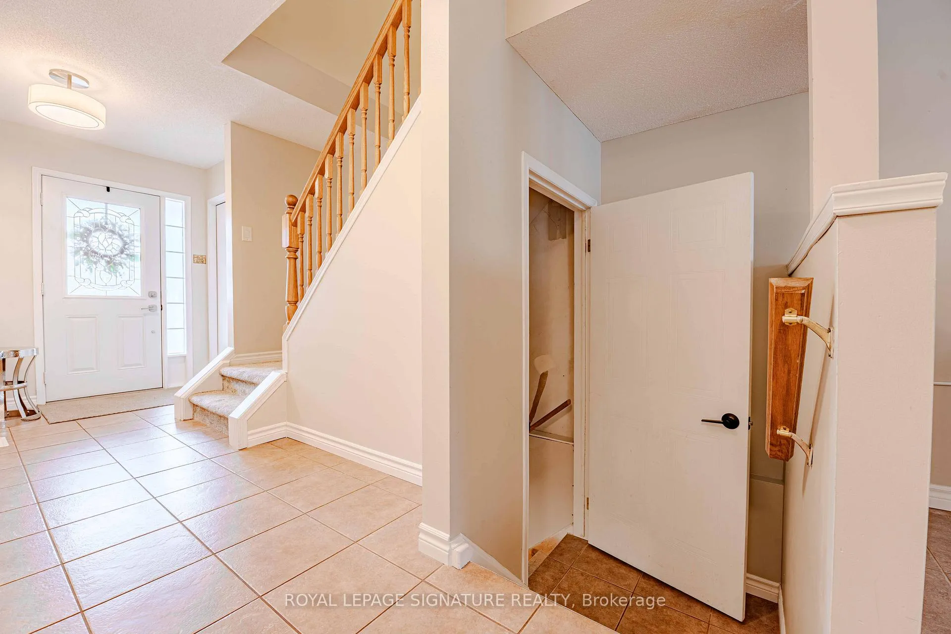 Photo 29 of 22 Curzon Crescent, Guelph, Willow West/Sugarbush/West Acres — HOMEH