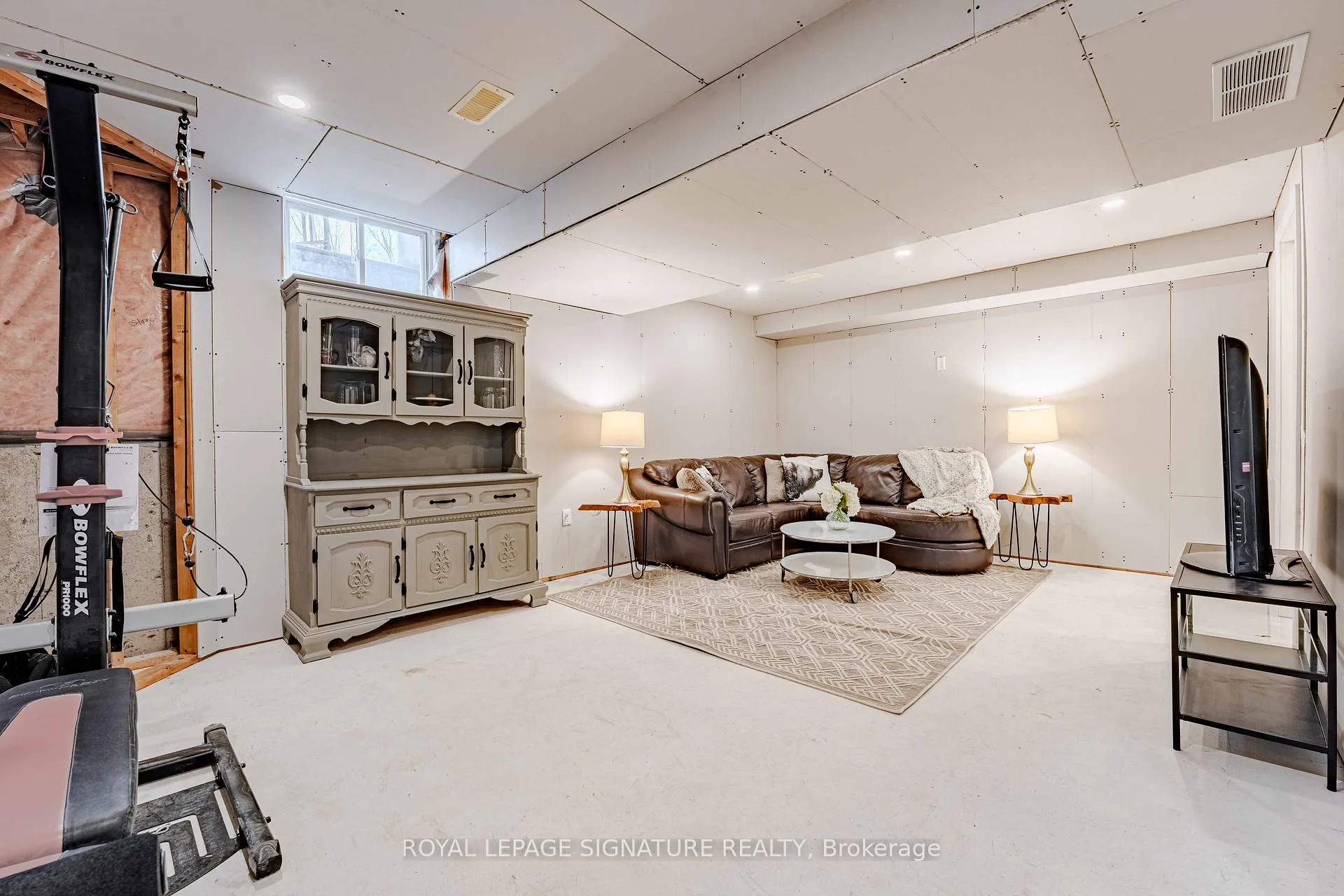 Photo 31 of 22 Curzon Crescent, Guelph, Willow West/Sugarbush/West Acres — HOMEH