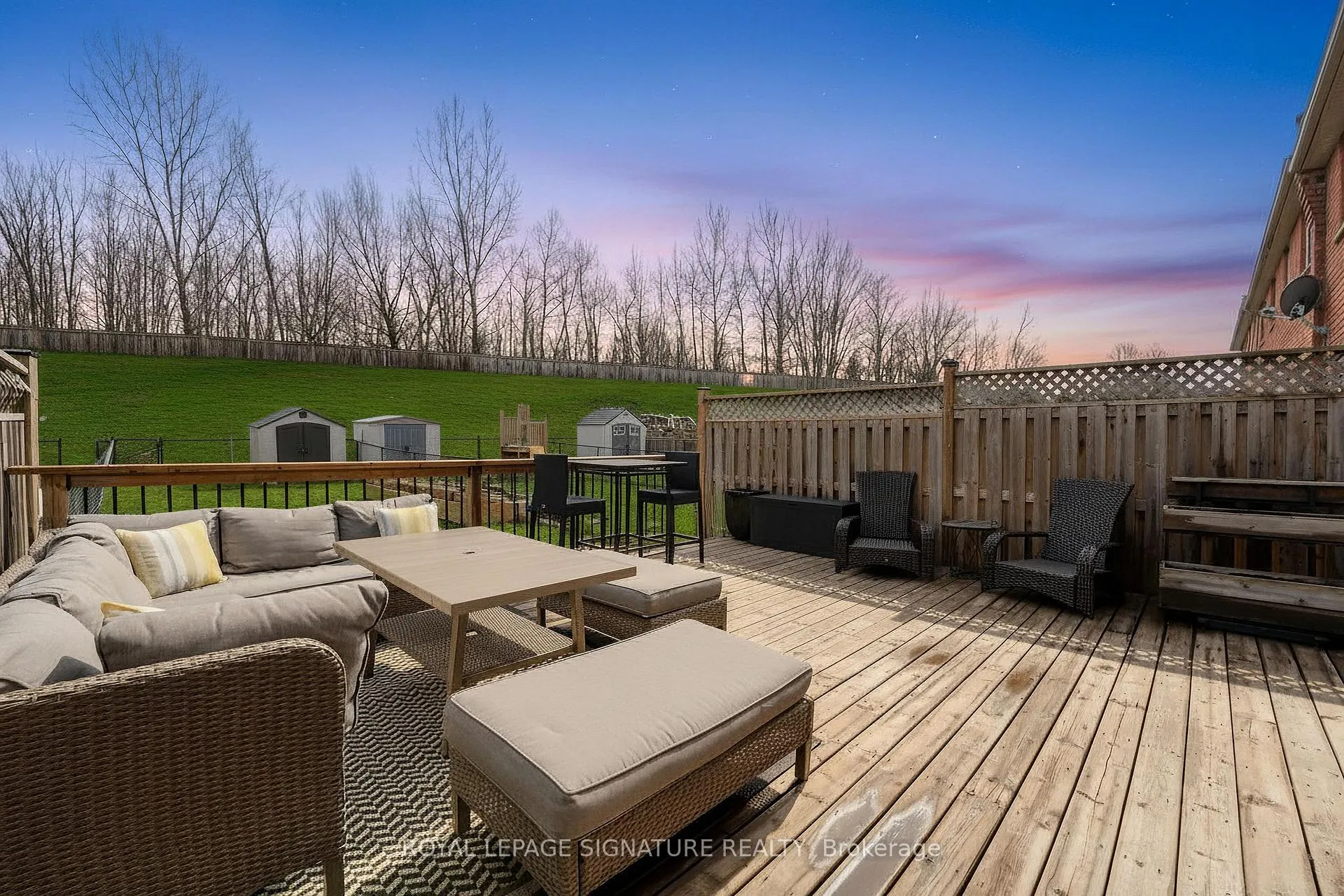 Photo 35 of 22 Curzon Crescent, Guelph, Willow West/Sugarbush/West Acres — HOMEH