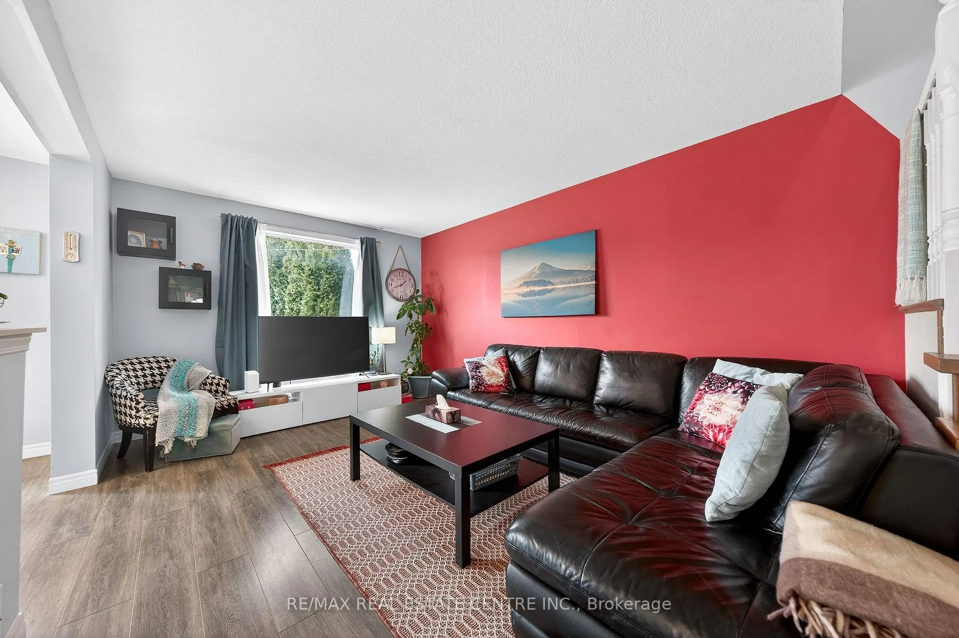 Photo 6 of 114 Stiefelmeyer Crescent, Wilmot — HOMEH