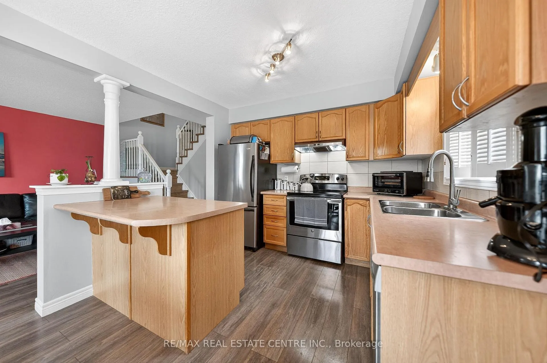 Photo 11 of 114 Stiefelmeyer Crescent, Wilmot — HOMEH