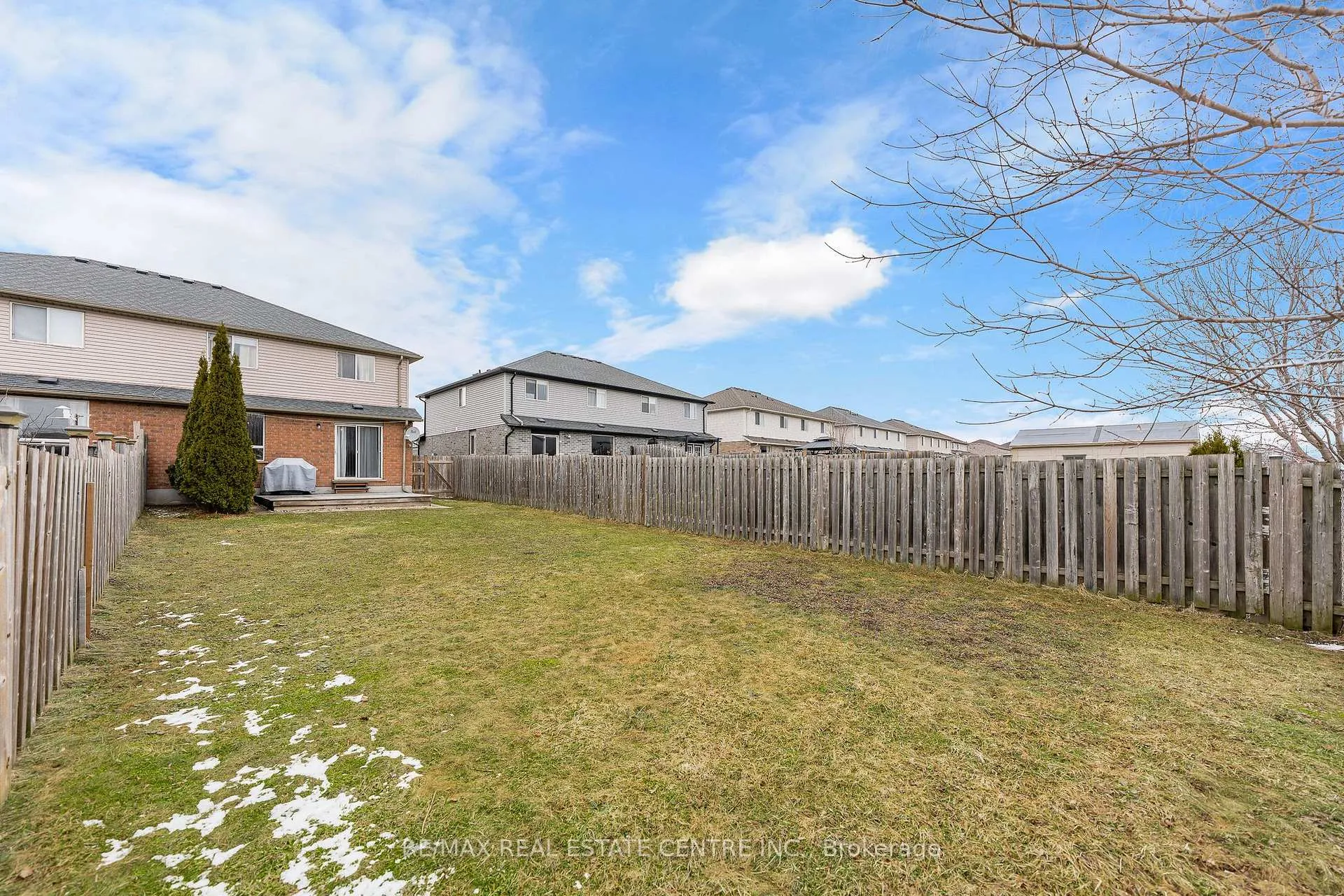 Photo 37 of 114 Stiefelmeyer Crescent, Wilmot — HOMEH