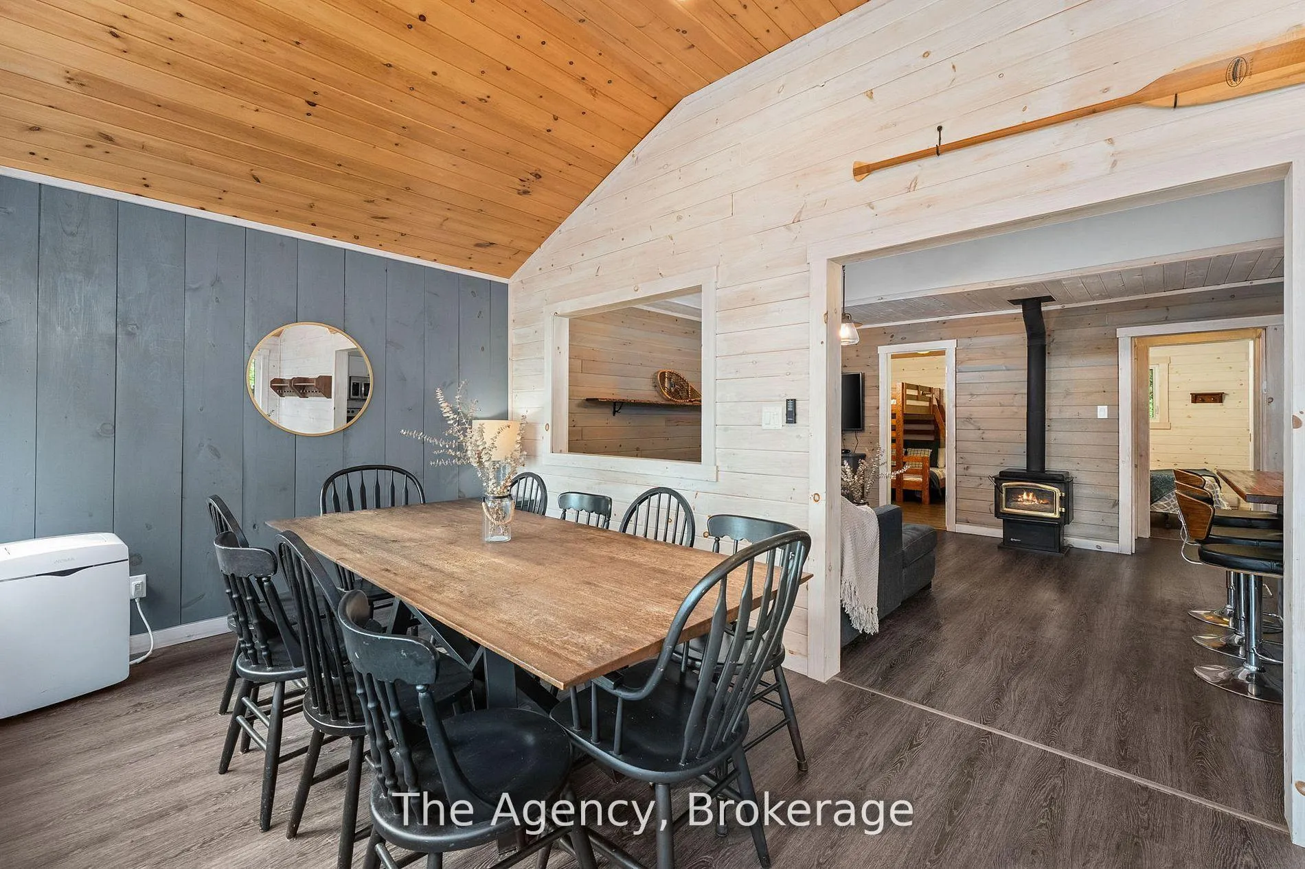 Photo 8 of 1032 Lakeshore Drive S, Bracebridge, Oakley — HOMEH
