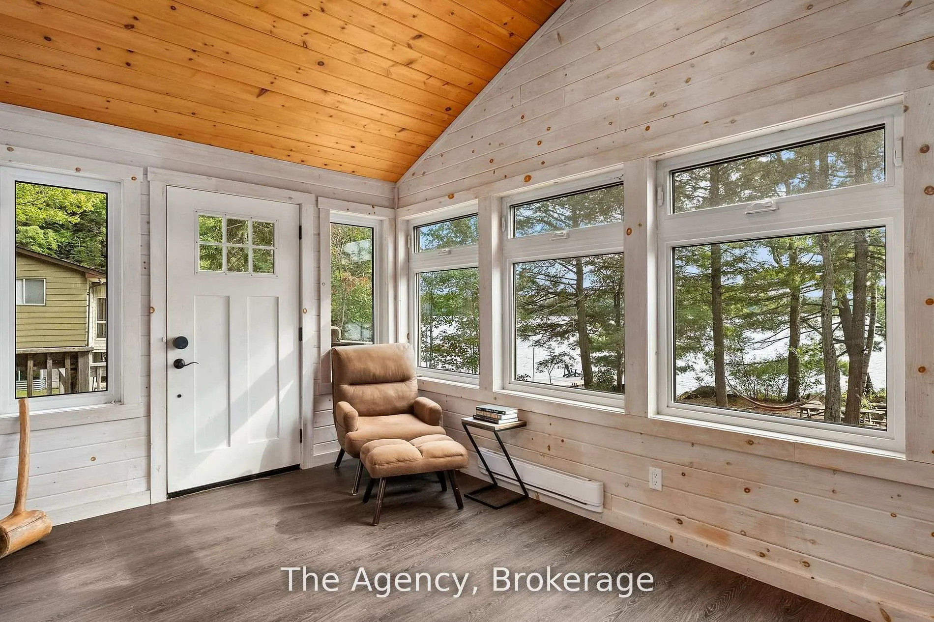 Photo 14 of 1032 Lakeshore Drive S, Bracebridge, Oakley — HOMEH