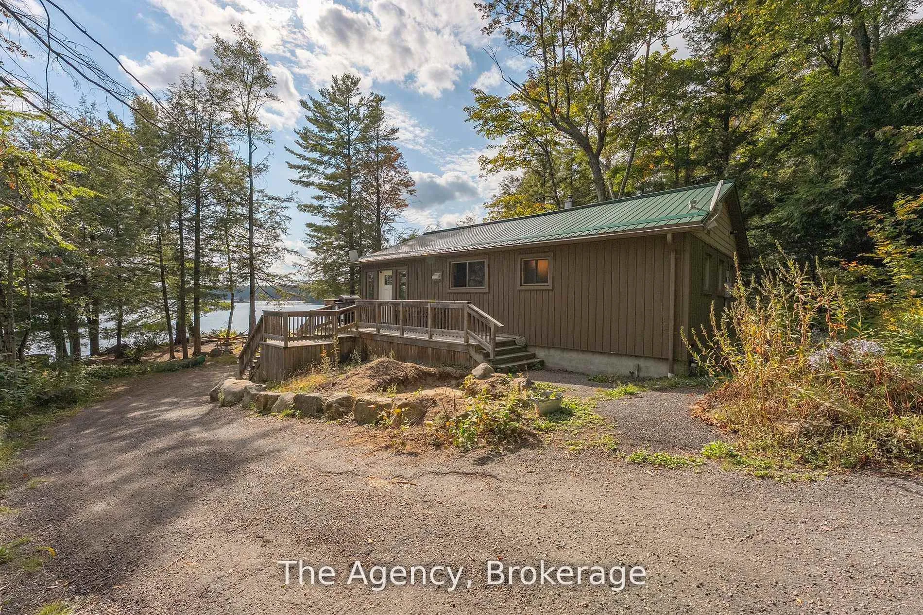 Photo 31 of 1032 Lakeshore Drive S, Bracebridge, Oakley — HOMEH
