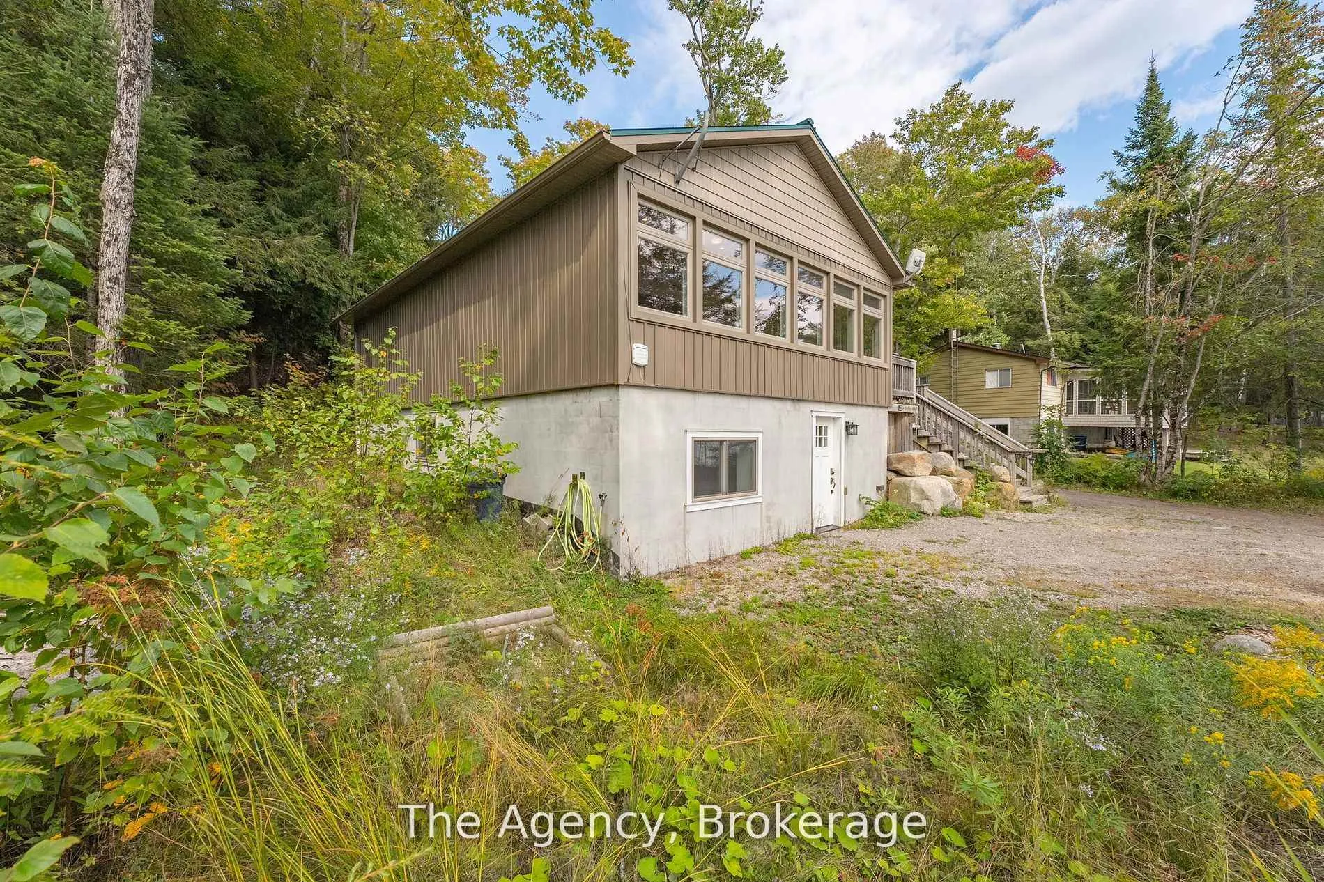 Photo 37 of 1032 Lakeshore Drive S, Bracebridge, Oakley — HOMEH
