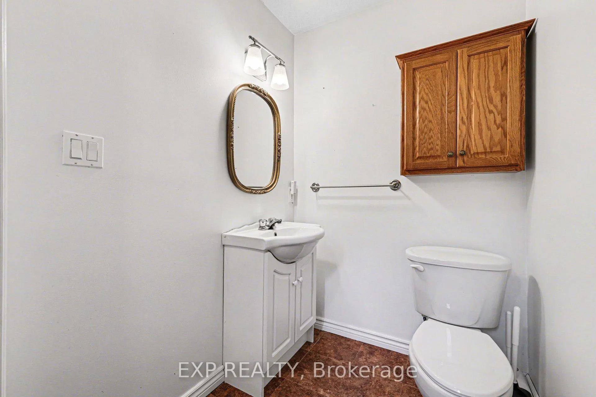 Photo 12 of 4250 511 Highway, Lanark Highlands, Lanark Highlands (Lanark) Twp — HOMEH