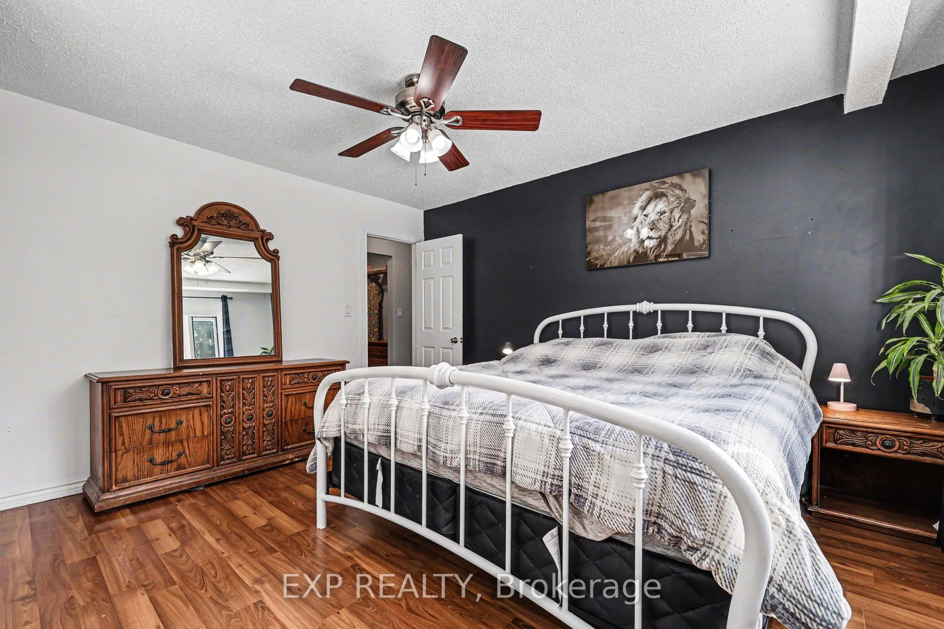Photo 15 of 4250 511 Highway, Lanark Highlands, Lanark Highlands (Lanark) Twp — HOMEH