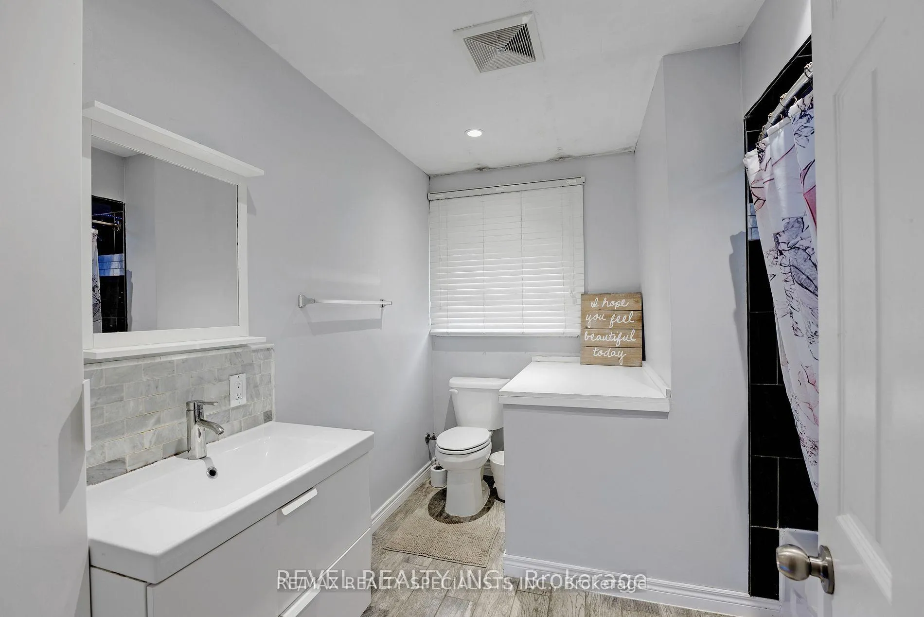 Photo 14 of Unit MAIN, 7658 Cavendish Drive, Niagara Falls, West Wood — HOMEH