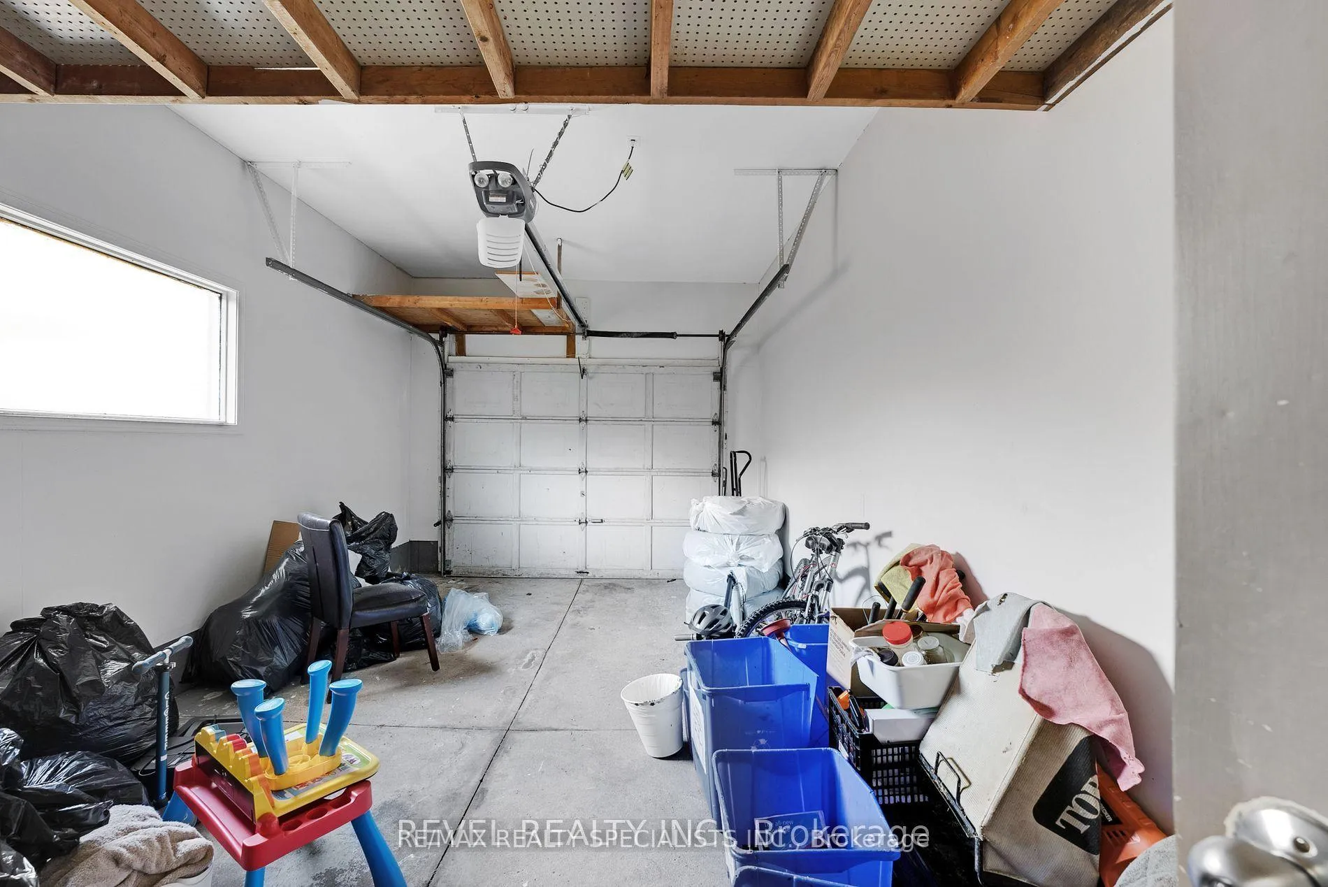 Photo 21 of Unit MAIN, 7658 Cavendish Drive, Niagara Falls, West Wood — HOMEH
