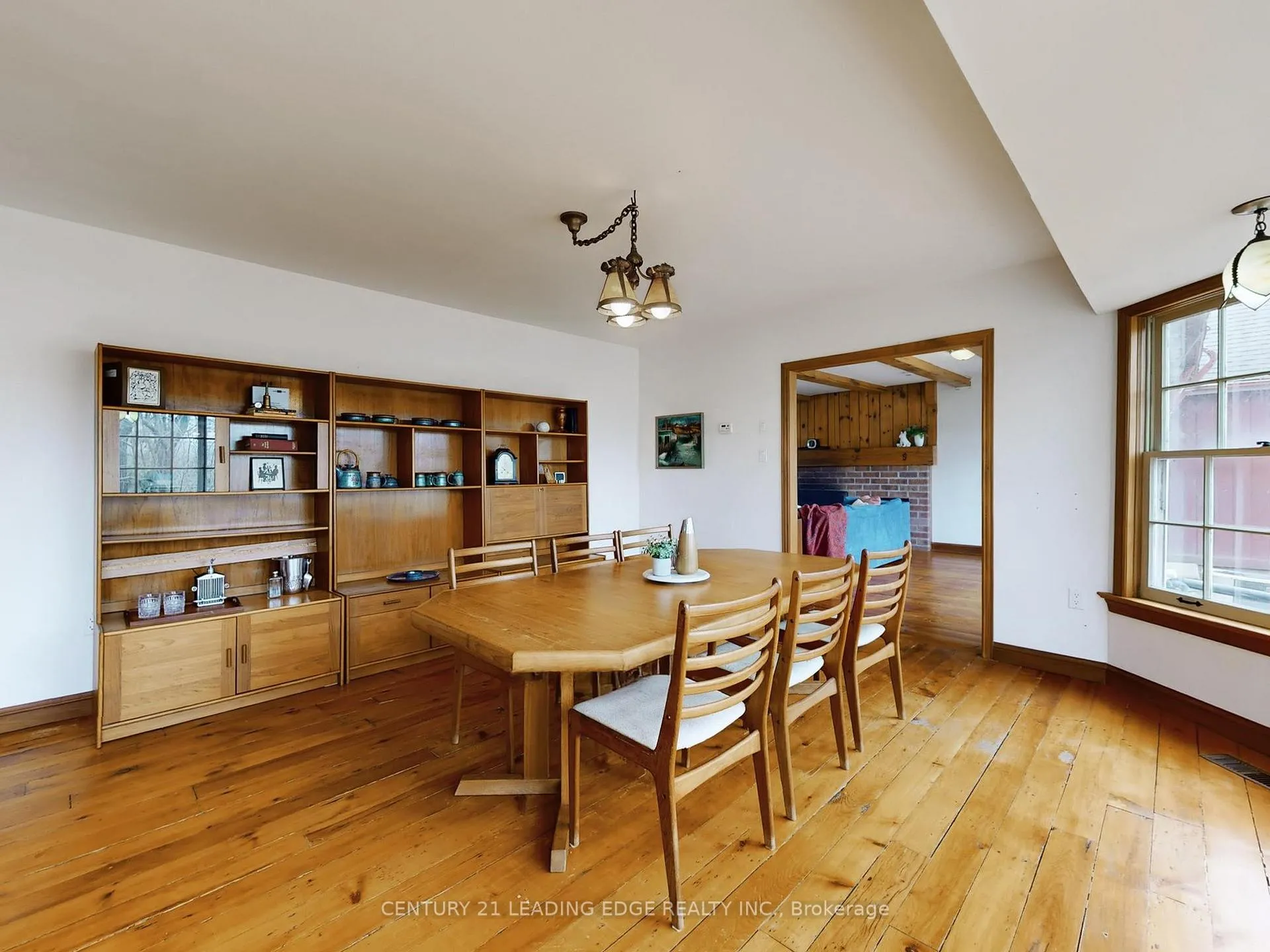 Photo 13 of 26 Church Lane, Markham, Thornhill — HOMEH