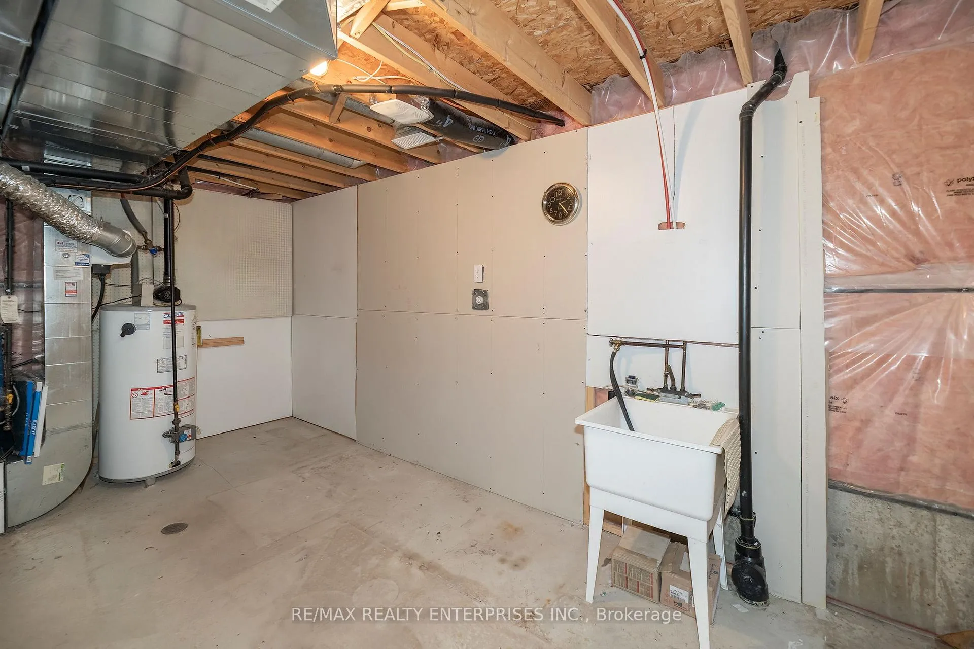 Photo 26 of 802 Coldstream Drive, Oshawa, Samac — HOMEH