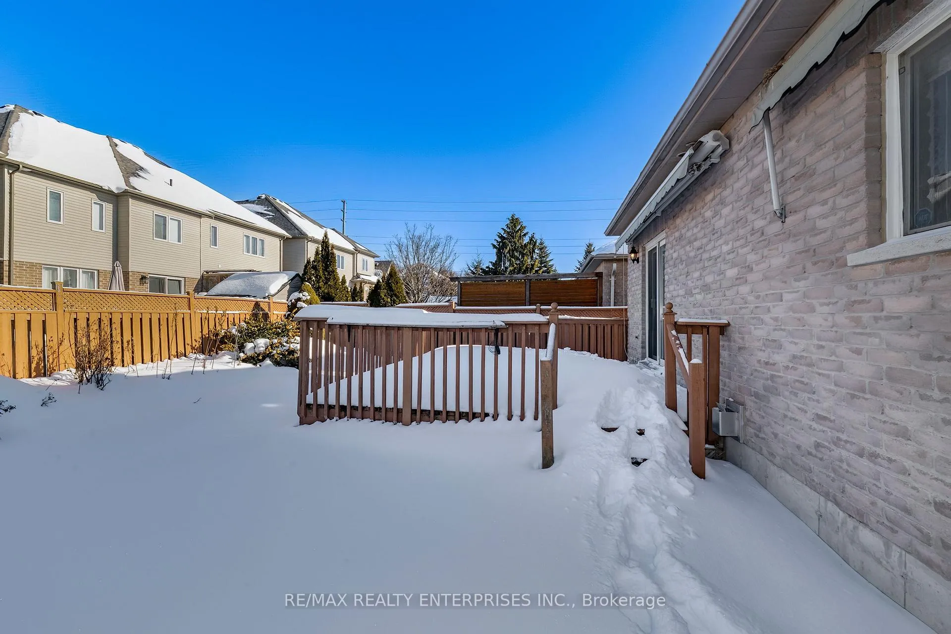 Photo 29 of 802 Coldstream Drive, Oshawa, Samac — HOMEH