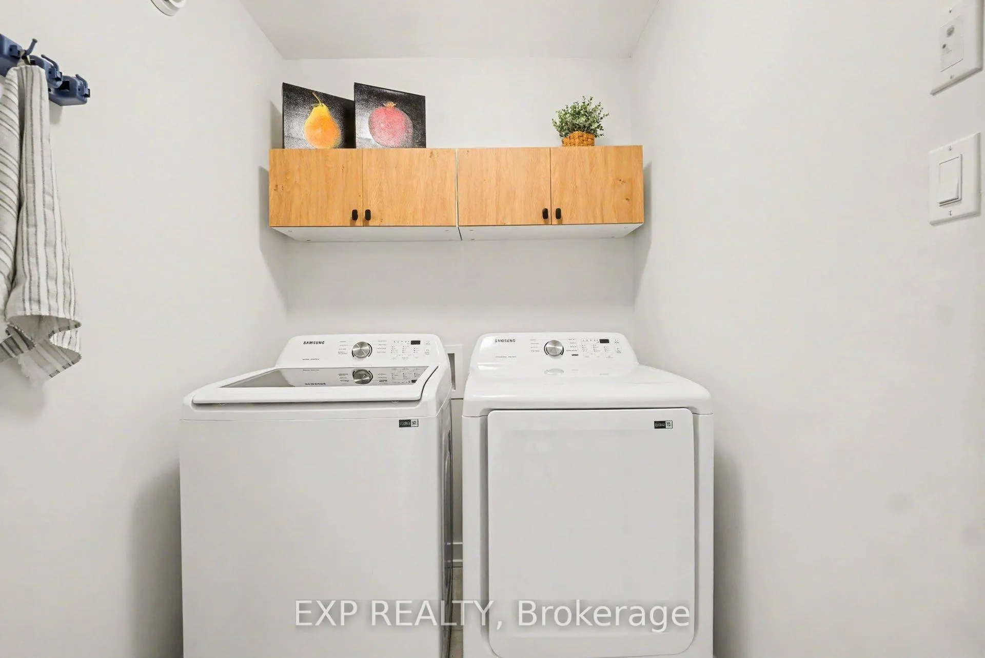 Photo 16 of 147 Wabikon Crescent, Ottawa, Blossom Park/Kemp Park/Findlay Creek — HOMEH