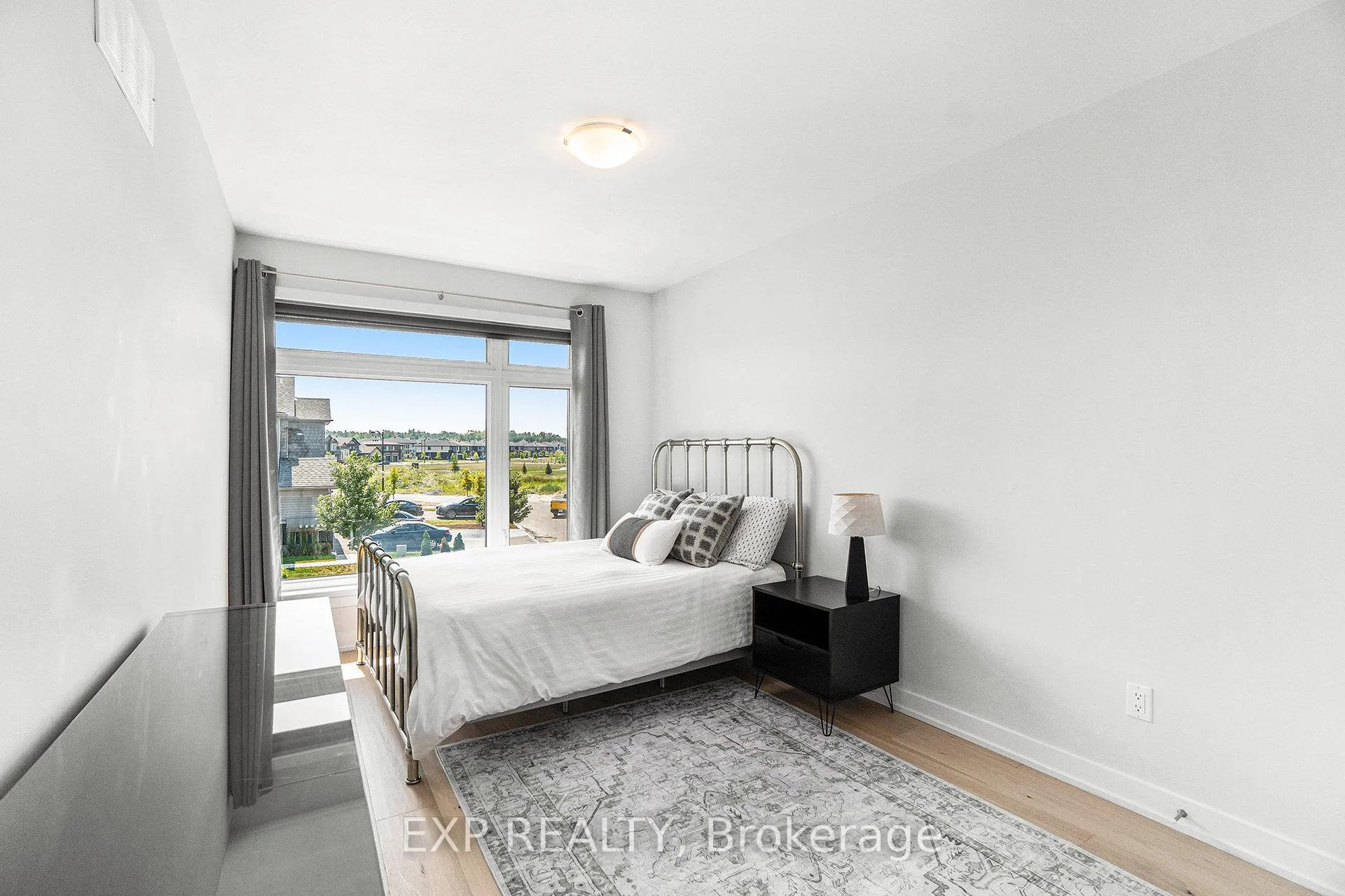 Photo 23 of 147 Wabikon Crescent, Ottawa, Blossom Park/Kemp Park/Findlay Creek — HOMEH