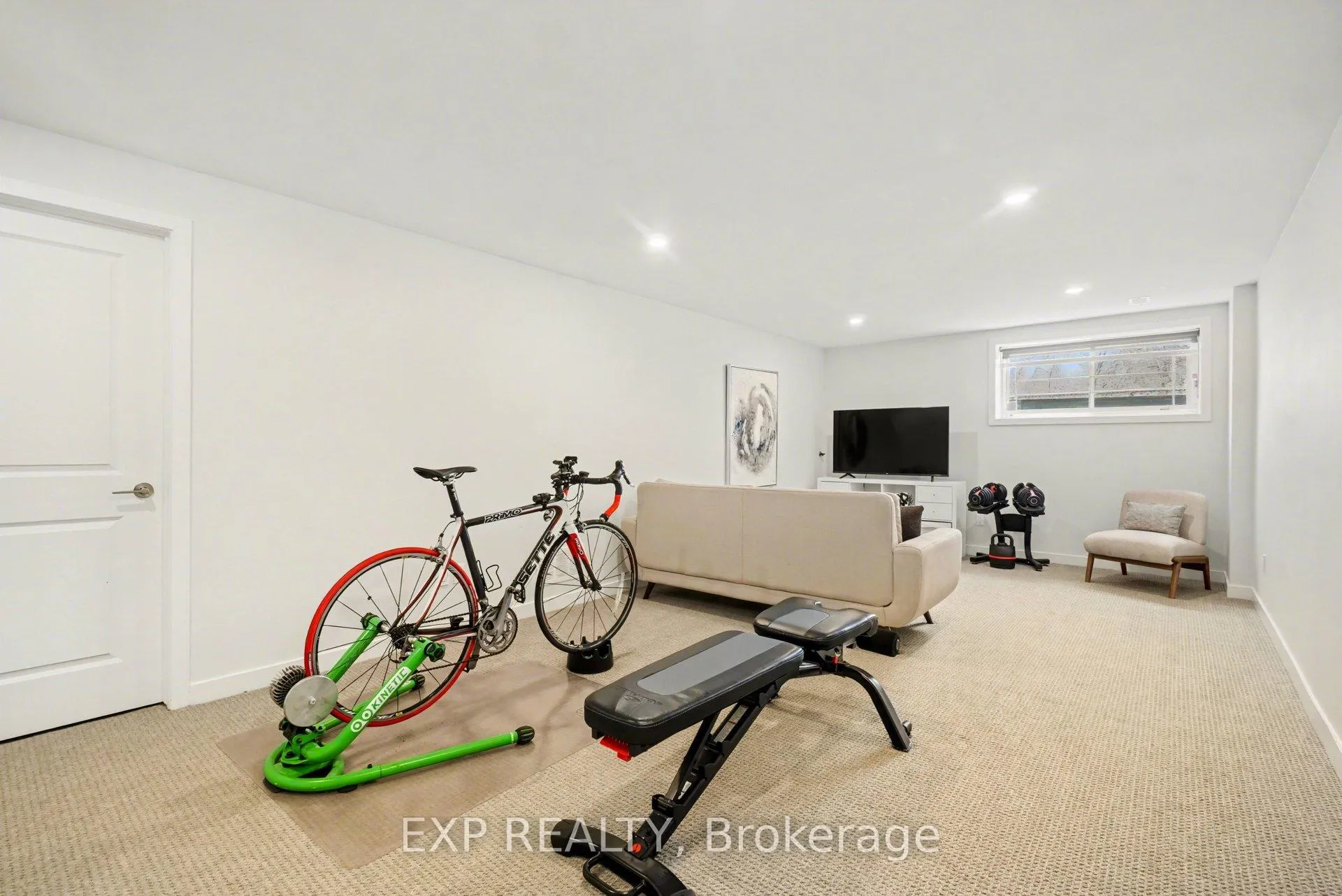 Photo 25 of 147 Wabikon Crescent, Ottawa, Blossom Park/Kemp Park/Findlay Creek — HOMEH