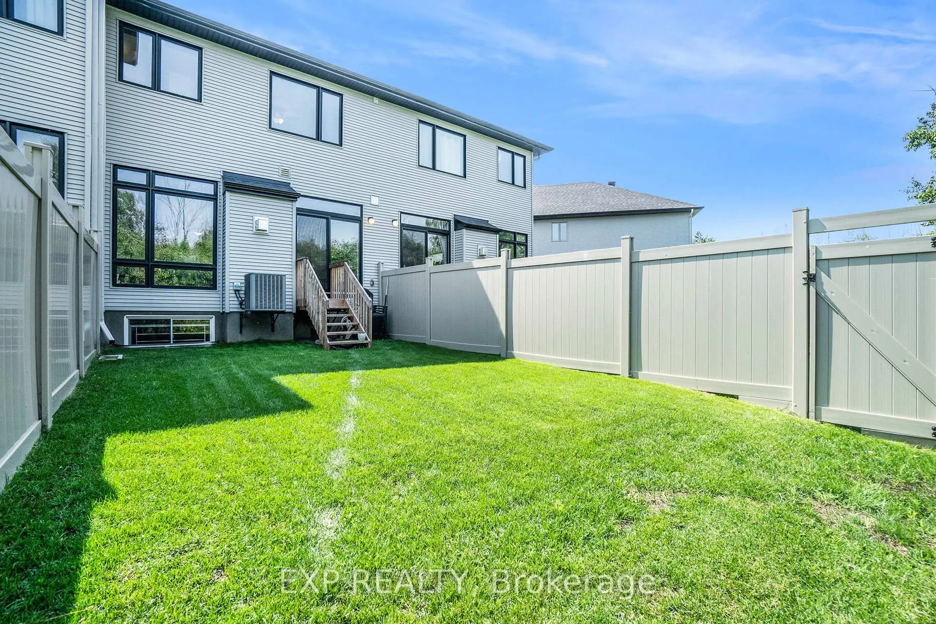 Photo 30 of 147 Wabikon Crescent, Ottawa, Blossom Park/Kemp Park/Findlay Creek — HOMEH