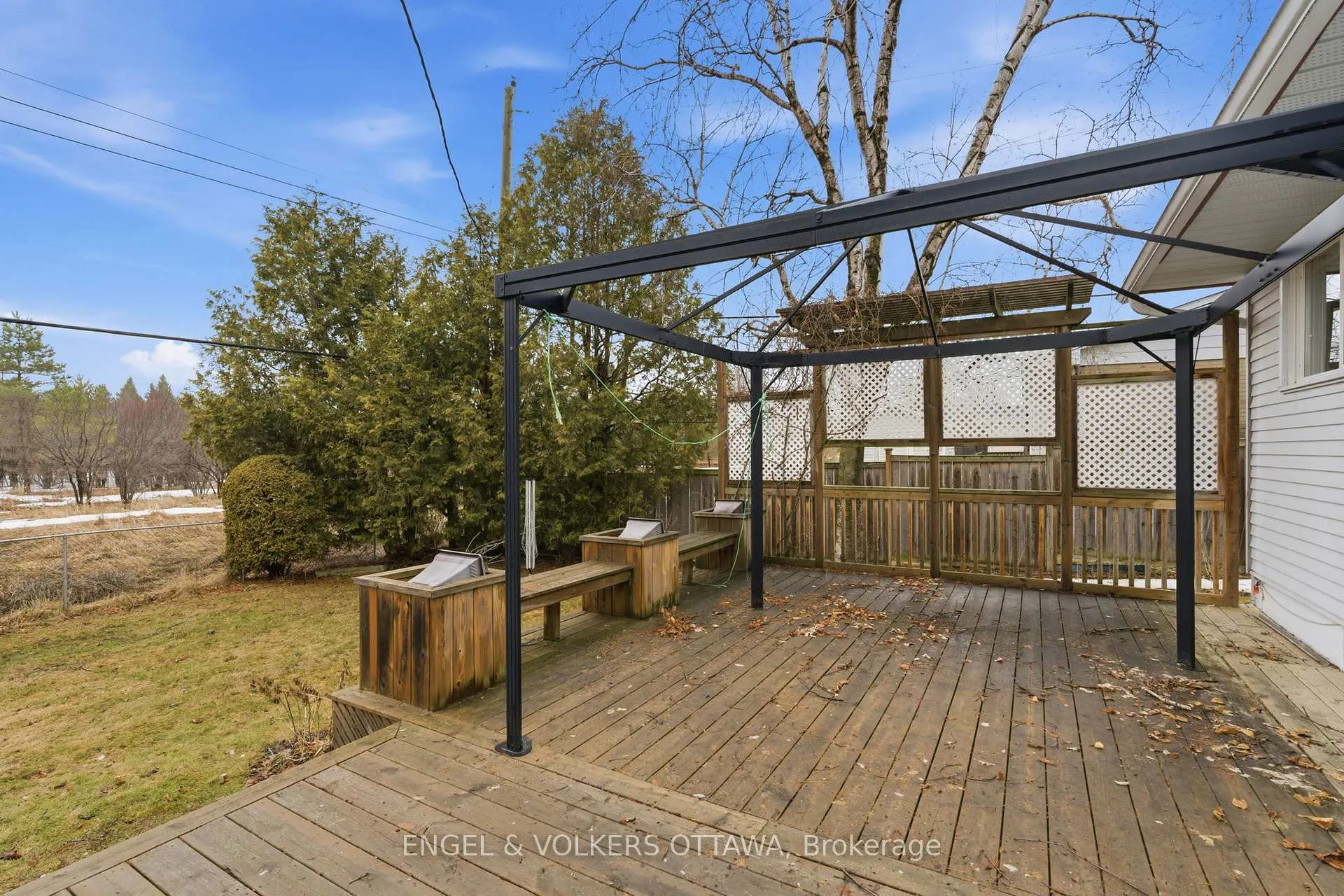 Photo 23 of 22 Parkside Crescent, Ottawa, Meadowlands/Crestview — HOMEH