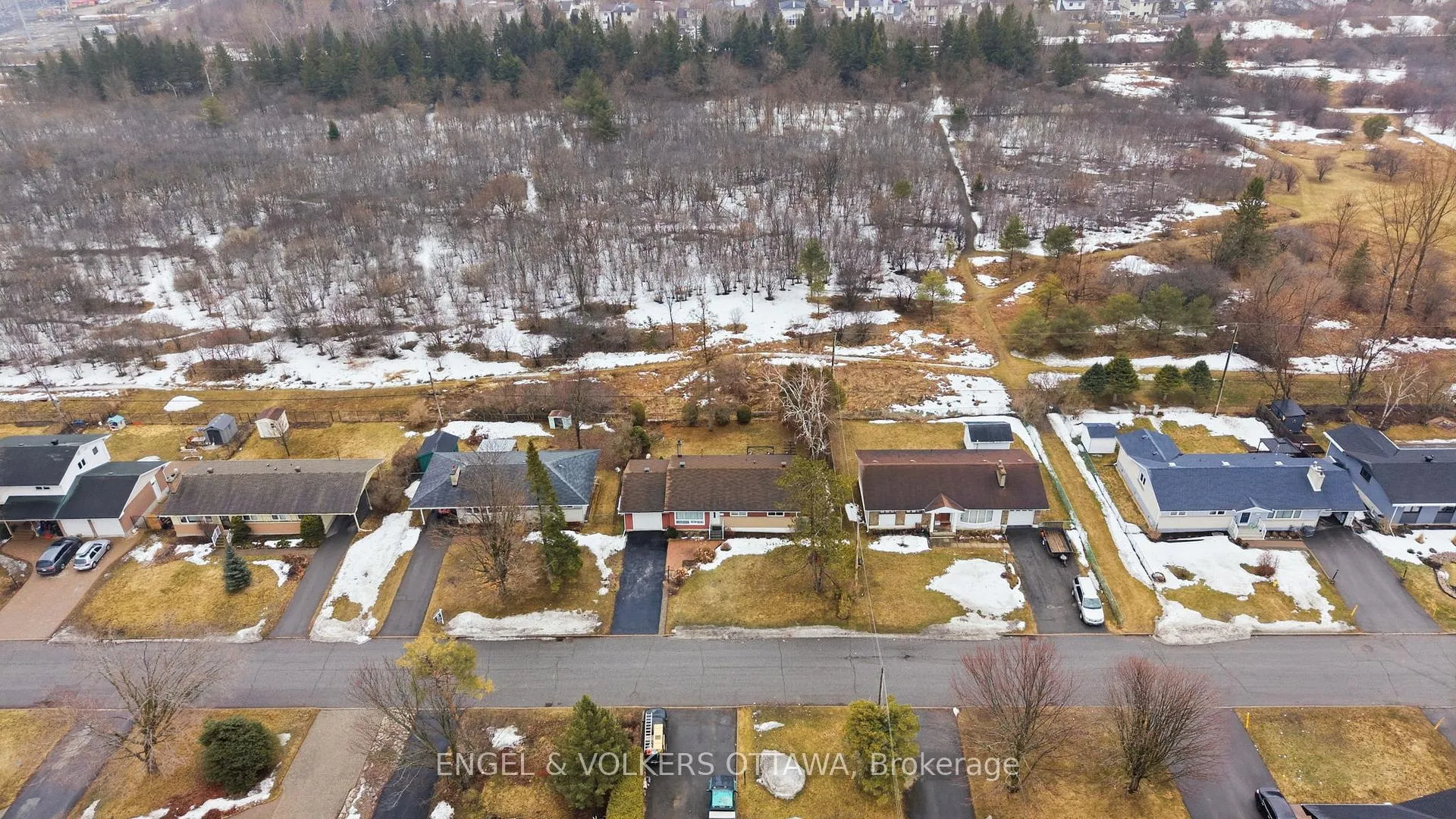Photo 25 of 22 Parkside Crescent, Ottawa, Meadowlands/Crestview — HOMEH