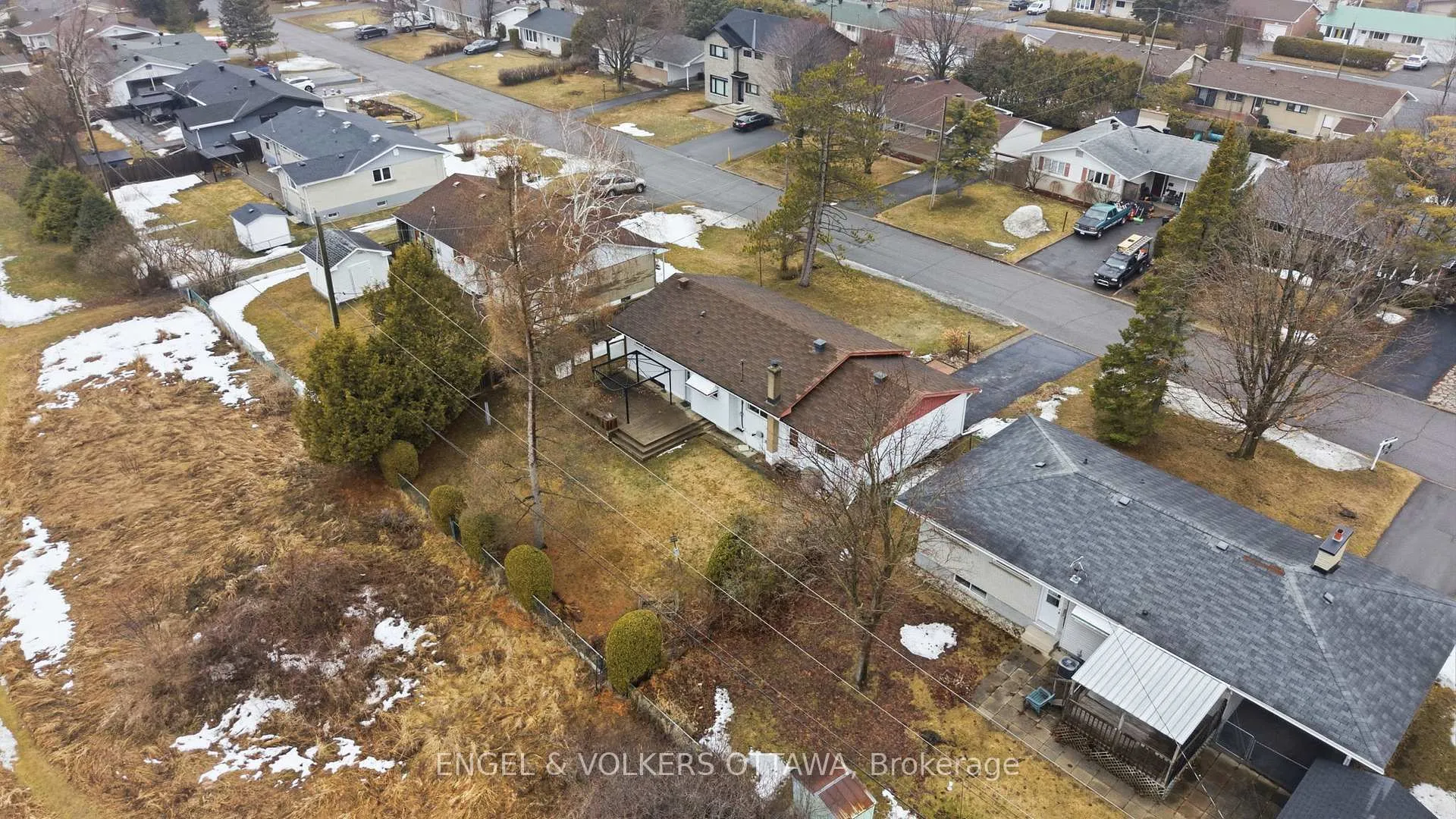 Photo 26 of 22 Parkside Crescent, Ottawa, Meadowlands/Crestview — HOMEH