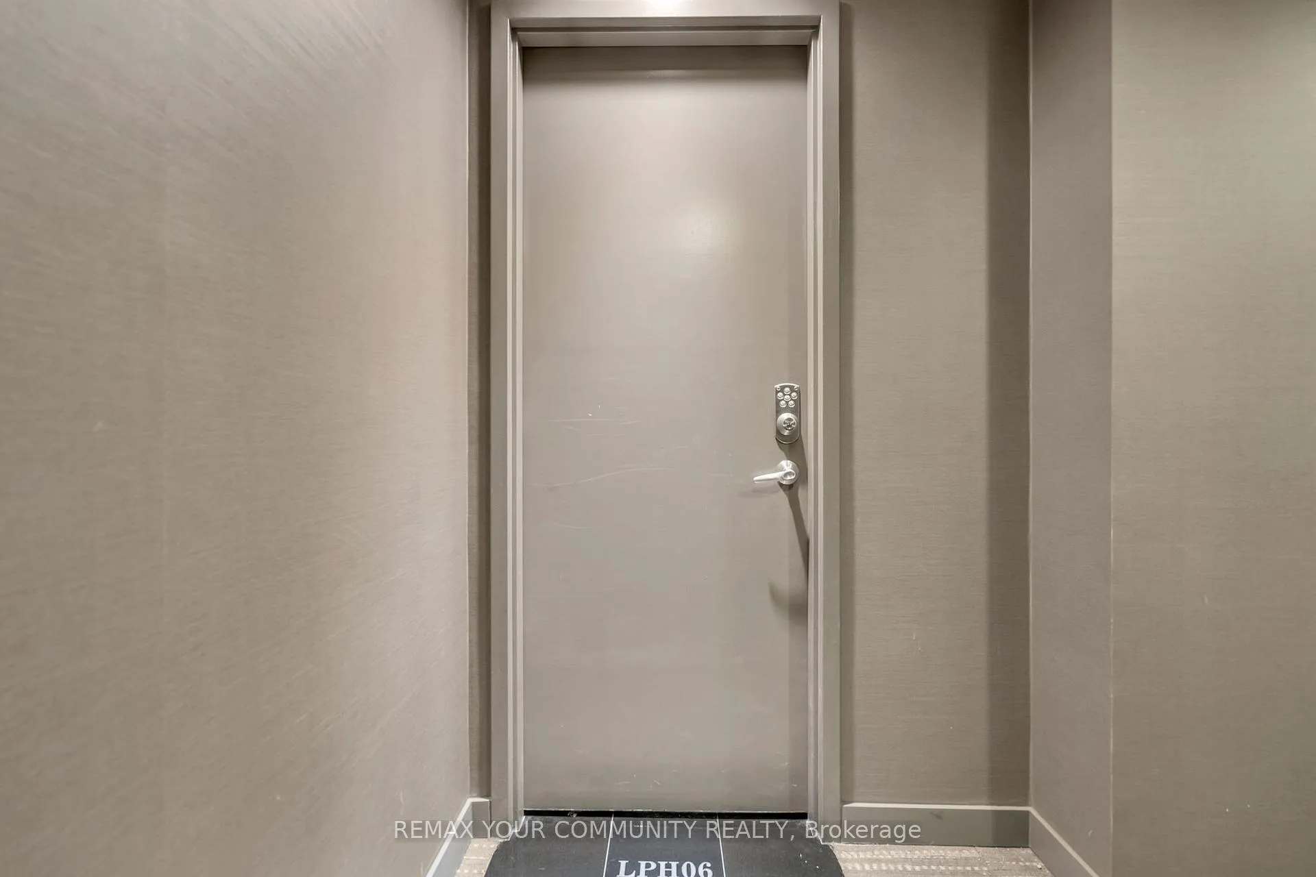 Photo 7 of Unit Lph06, 797 Don Mills Road, Toronto, Flemingdon Park — HOMEH