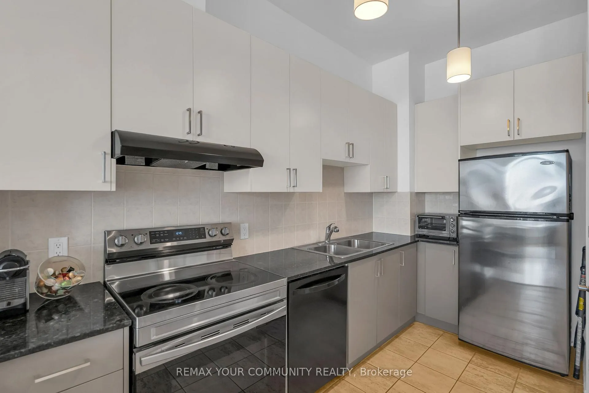 Photo 15 of Unit Lph06, 797 Don Mills Road, Toronto, Flemingdon Park — HOMEH