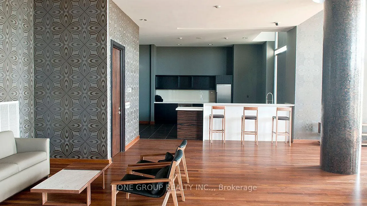 Photo 10 of Unit 611, 273 South Park Road, Markham, Commerce Valley — HOMEH