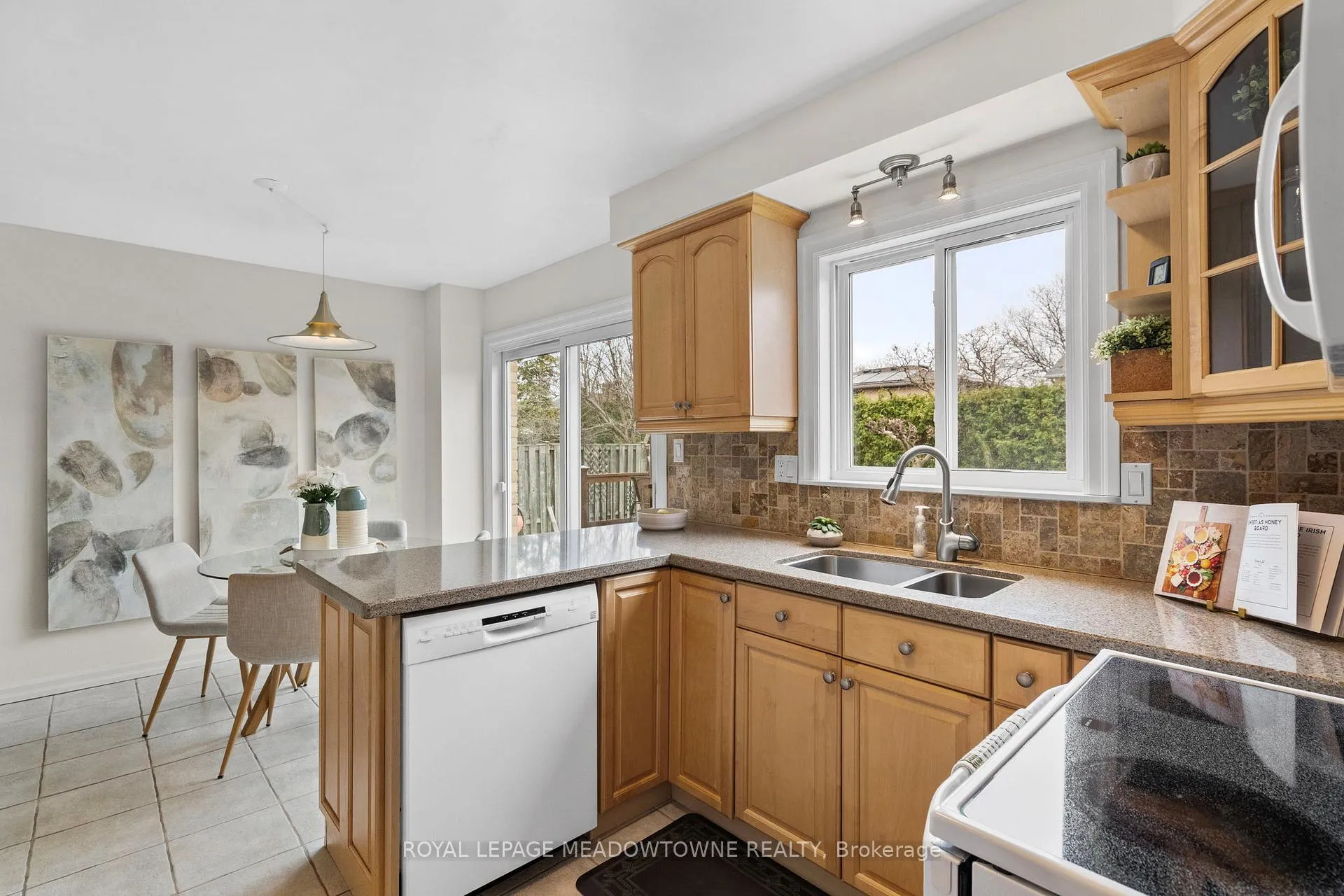 Photo 10 of 790 Childs Drive, Milton, Timberlea — HOMEH