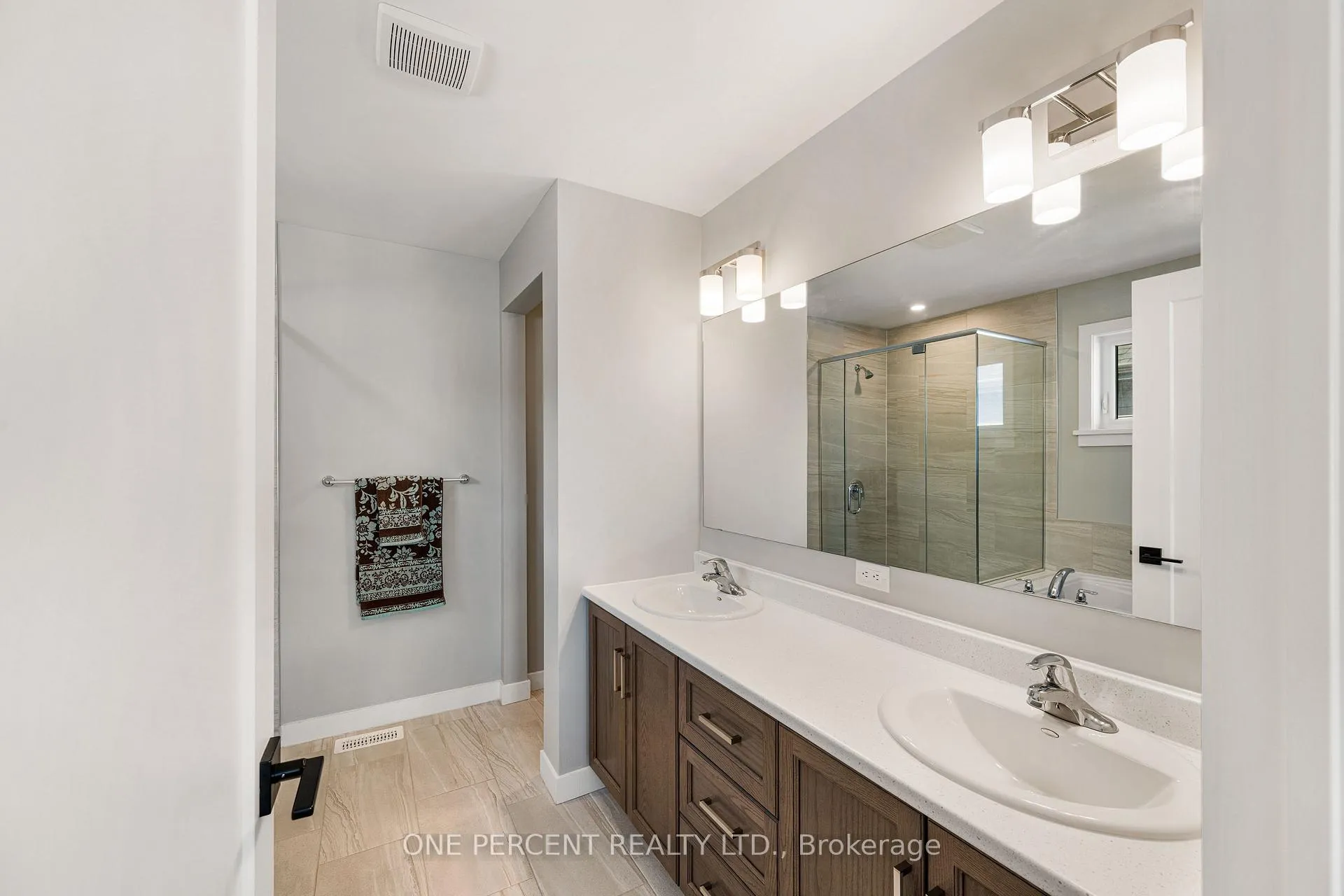 Photo 24 of 26 Stanzel Drive, Carleton Place — HOMEH