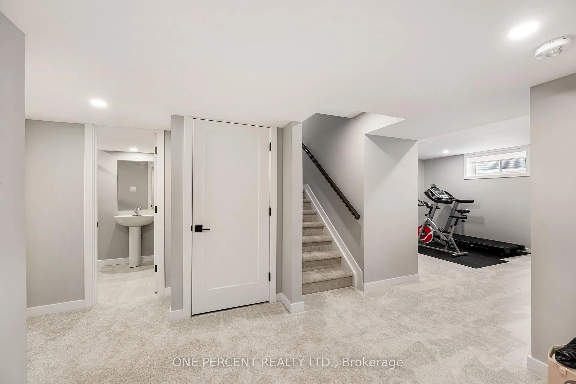 Photo 34 of 26 Stanzel Drive, Carleton Place — HOMEH