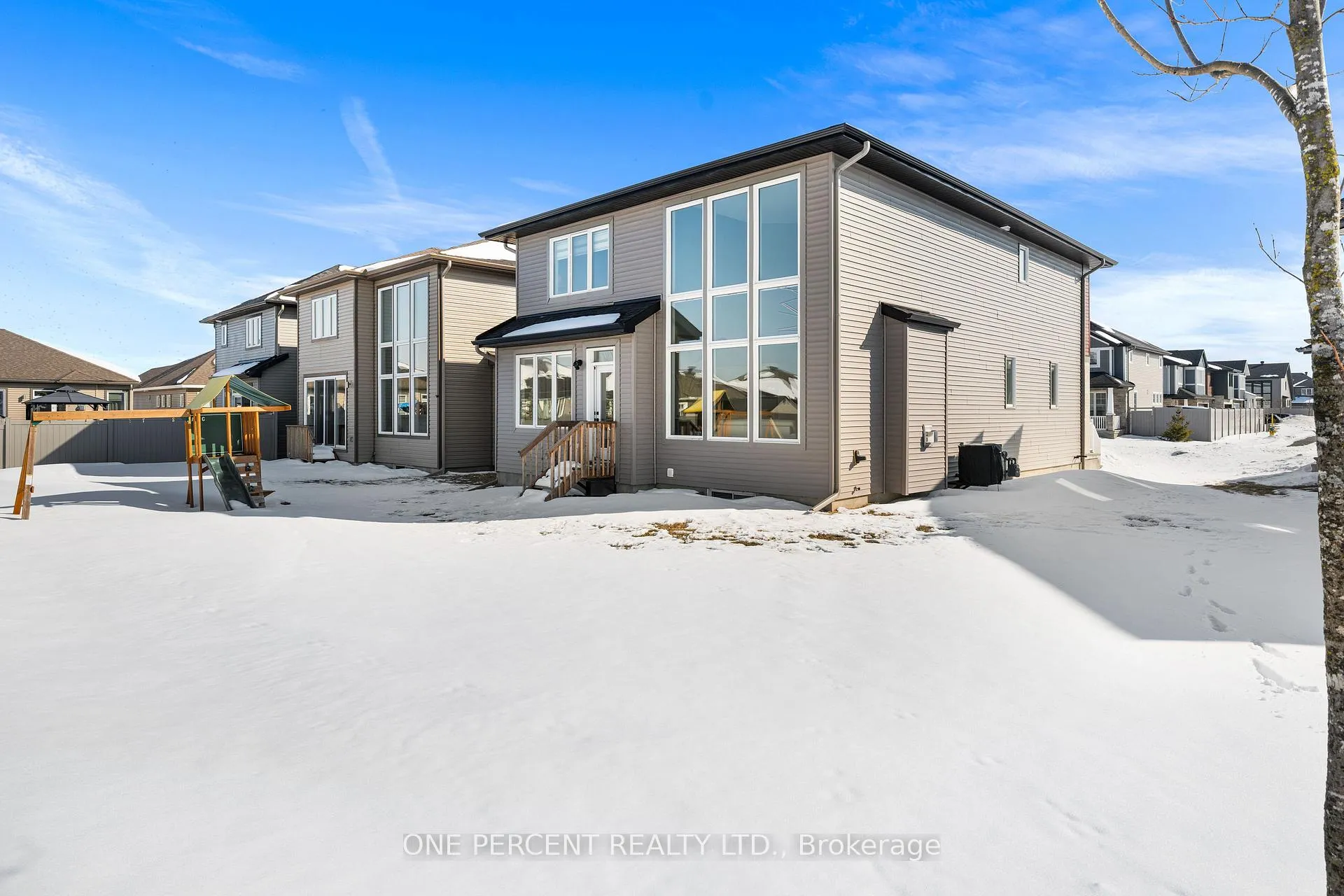 Photo 40 of 26 Stanzel Drive, Carleton Place — HOMEH