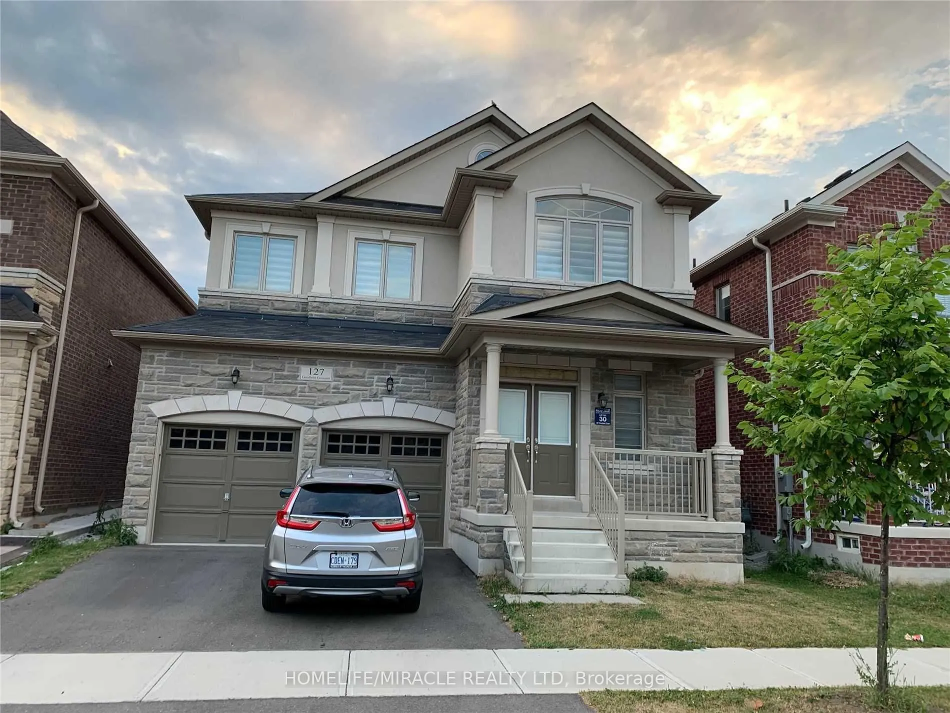 Photo 1 of 127 Goodwin Crescent, Milton, Ford — HOMEH