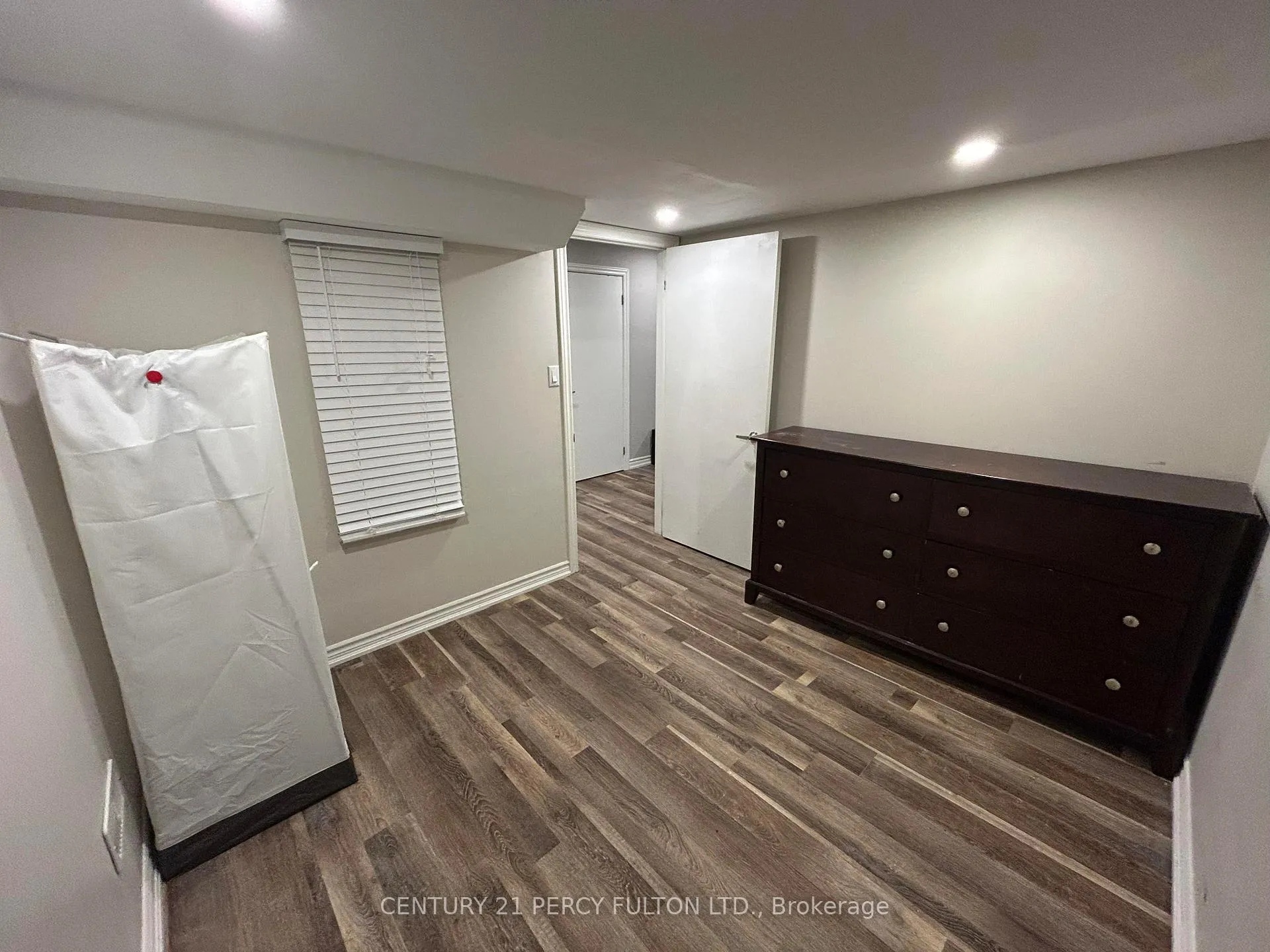 Photo 5 of 169 Savoline Boulevard, Milton, Scott — HOMEH