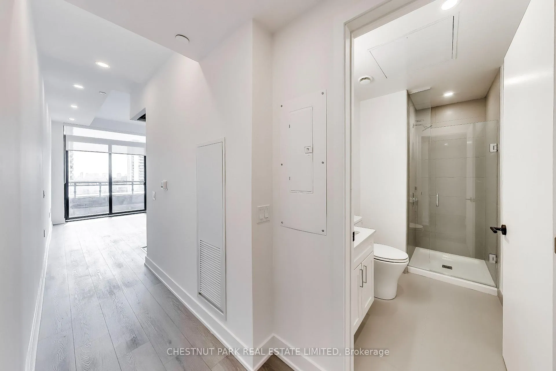 Photo 5 of Unit 609, 758 Dovercourt Road, Toronto, Dovercourt-Wallace Emerson-Junction — HOMEH