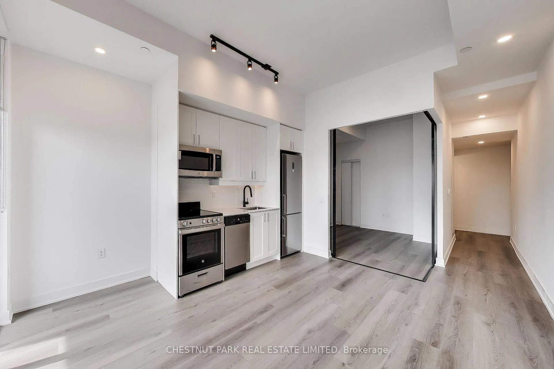 Photo 11 of Unit 609, 758 Dovercourt Road, Toronto, Dovercourt-Wallace Emerson-Junction — HOMEH
