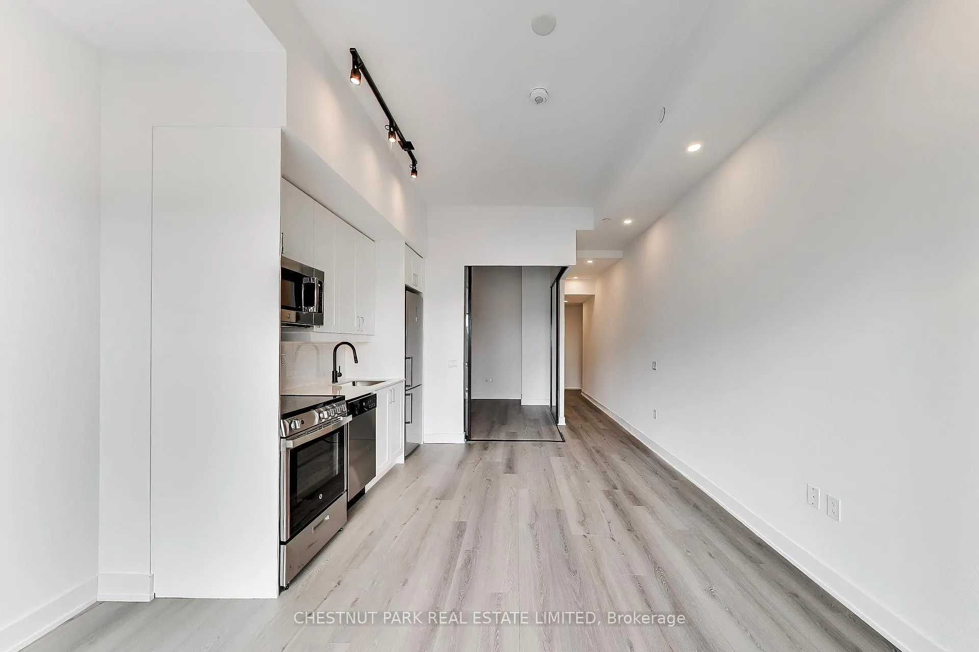 Photo 12 of Unit 609, 758 Dovercourt Road, Toronto, Dovercourt-Wallace Emerson-Junction — HOMEH