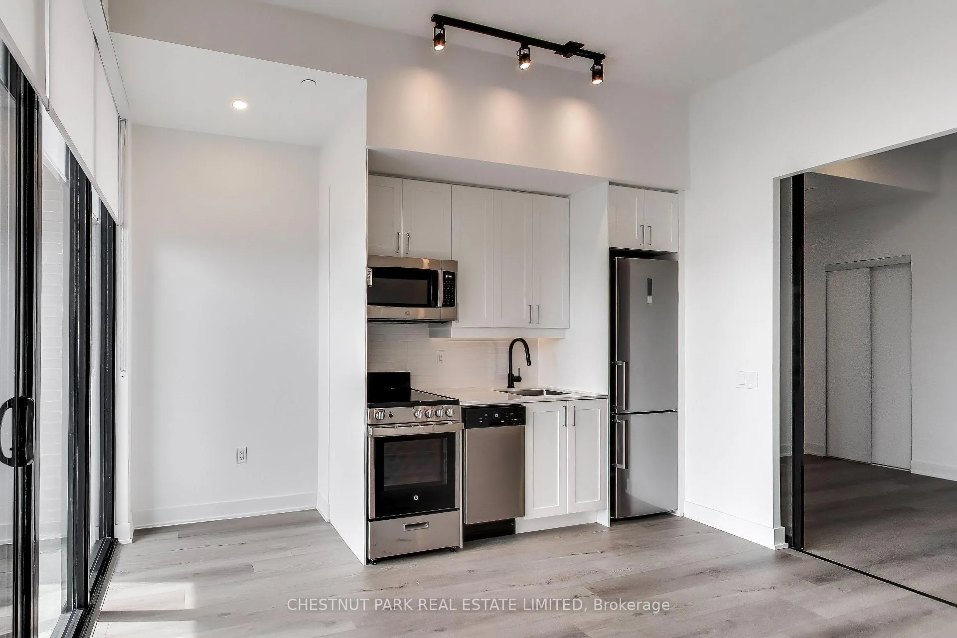 Photo 15 of Unit 609, 758 Dovercourt Road, Toronto, Dovercourt-Wallace Emerson-Junction — HOMEH