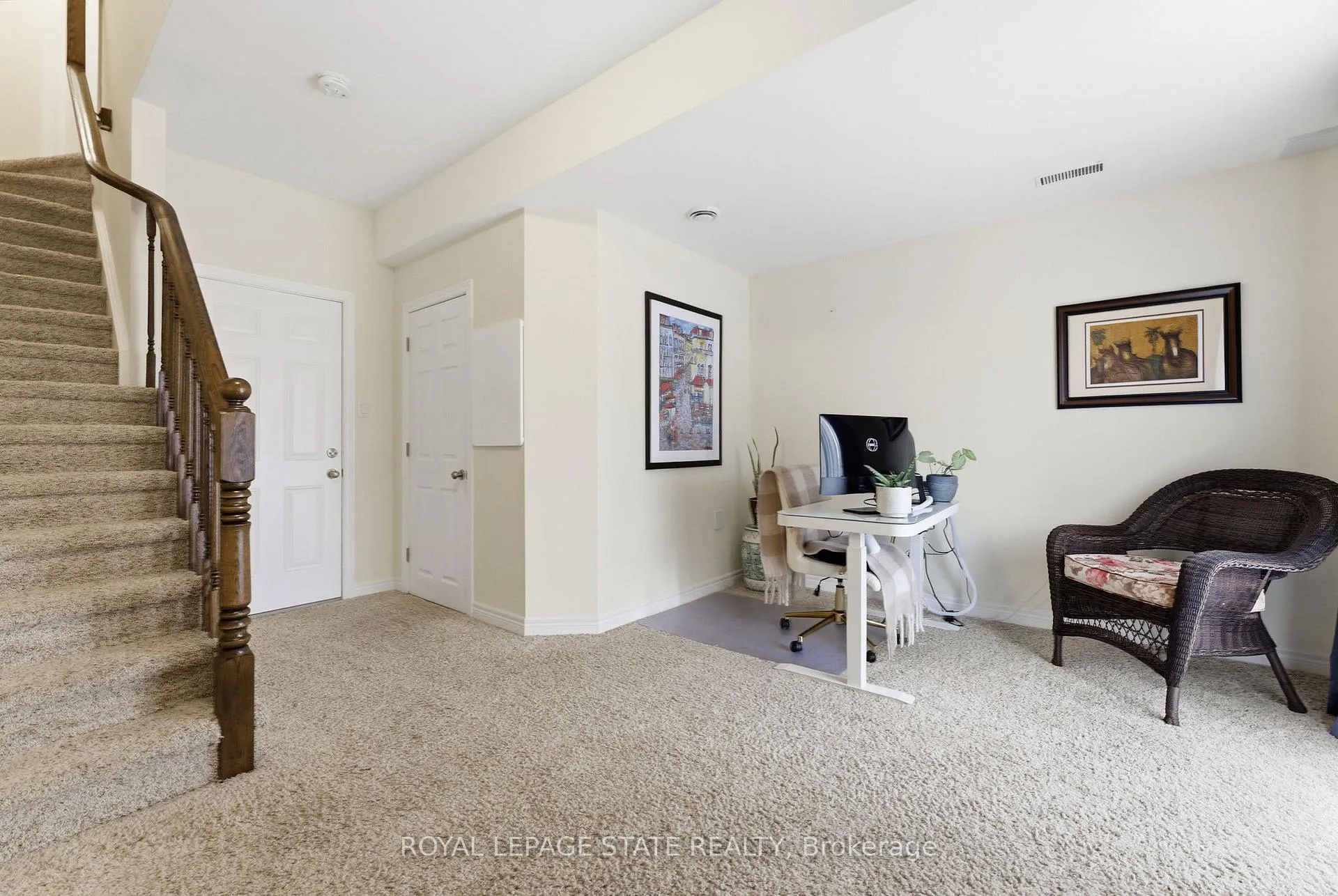 Photo 17 of 17 Hemlock Way, Grimsby, Grimsby West — HOMEH