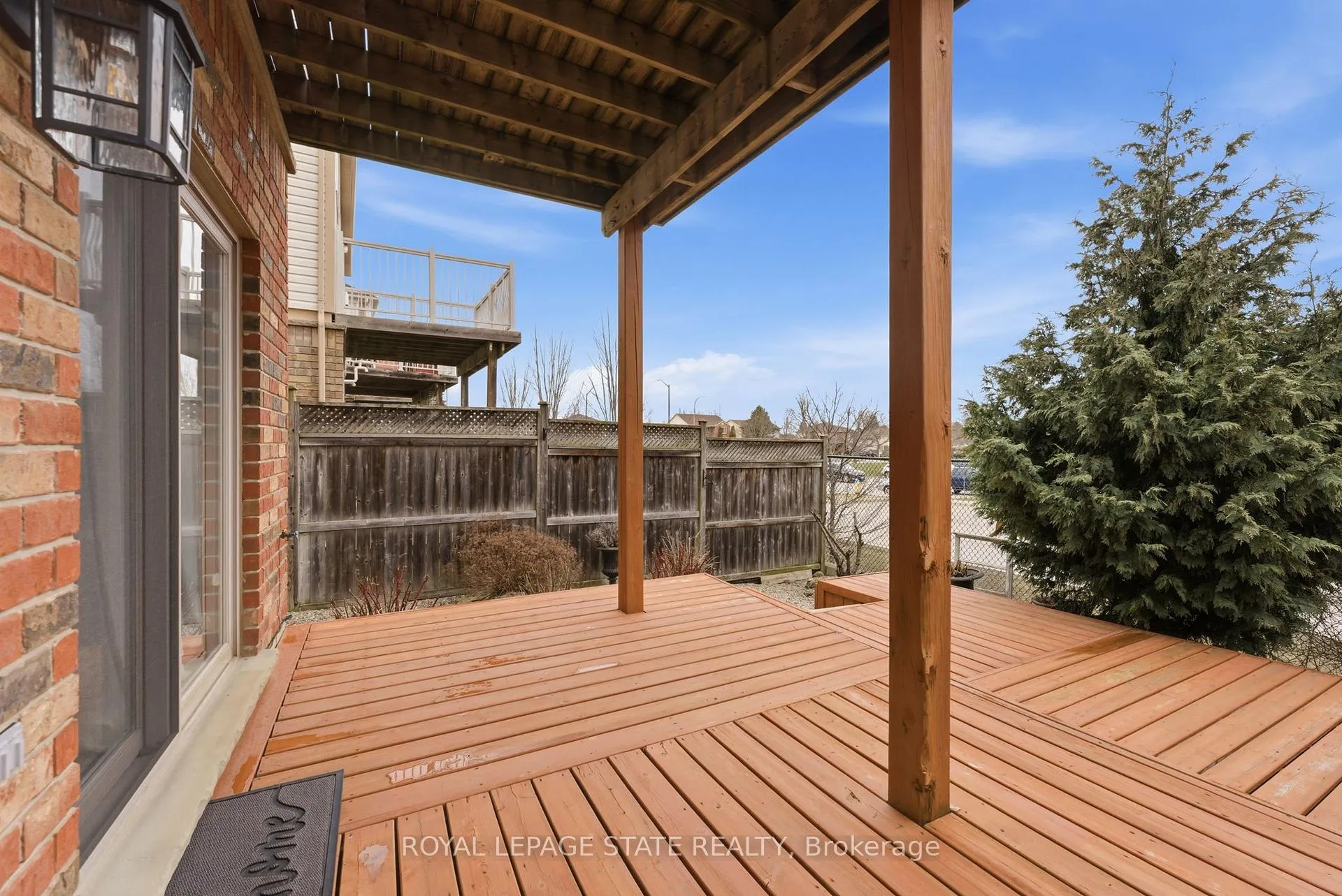 Photo 20 of 17 Hemlock Way, Grimsby, Grimsby West — HOMEH