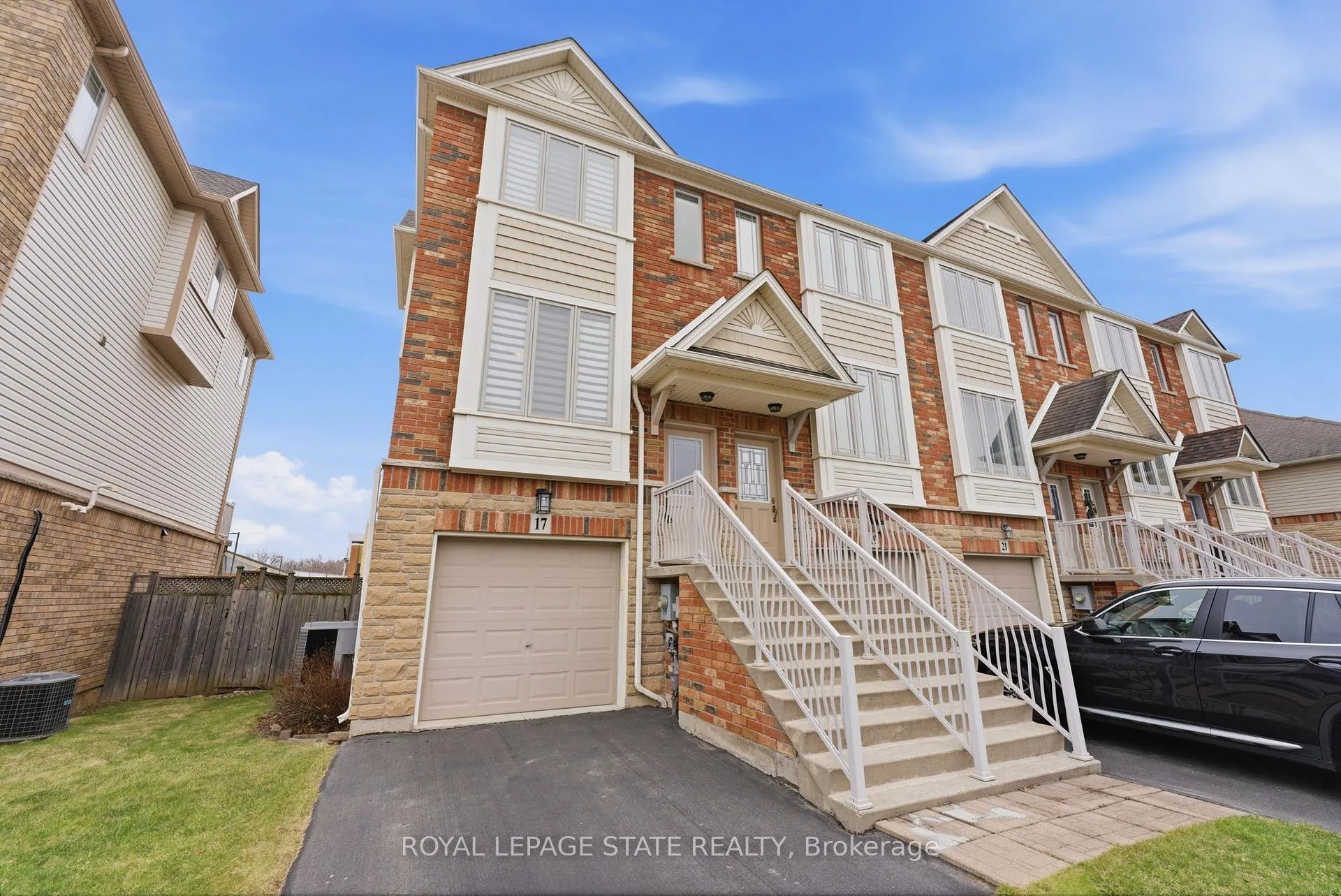 Photo 27 of 17 Hemlock Way, Grimsby, Grimsby West — HOMEH